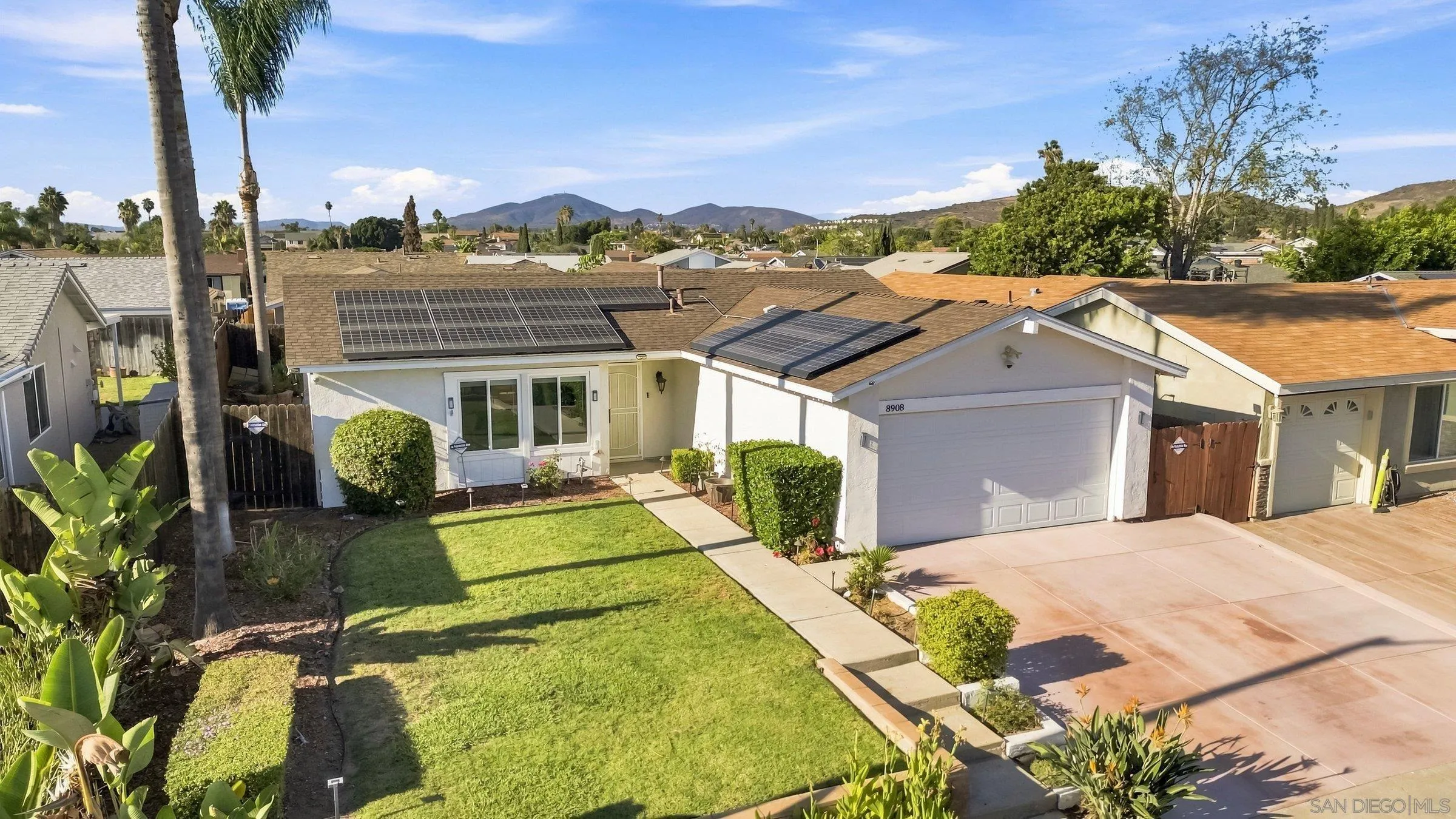 https://cdn.realtyfeed.com/cdn/127/260021686/7f9afb1355f23f7677a6f877b83430d0.webp