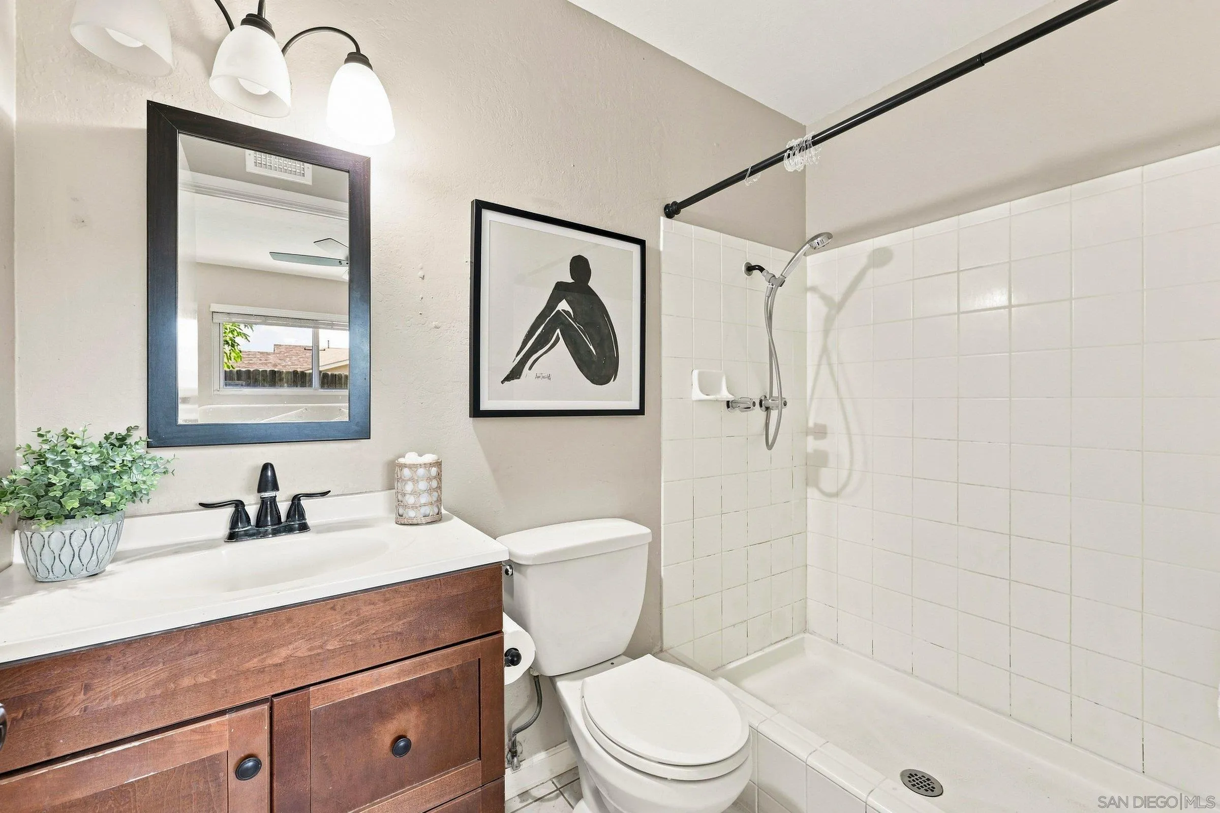 https://cdn.realtyfeed.com/cdn/127/260021686/dc163d83fad2bccbacb8f65c877016ae.webp