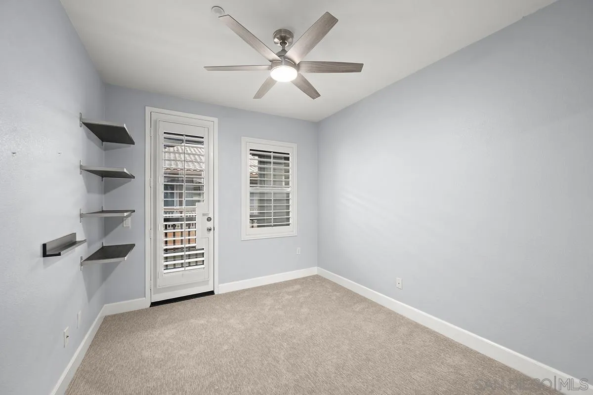 https://cdn.realtyfeed.com/cdn/127/260021689/aa1cb480dd07e07e9375a1033c1b2995.webp