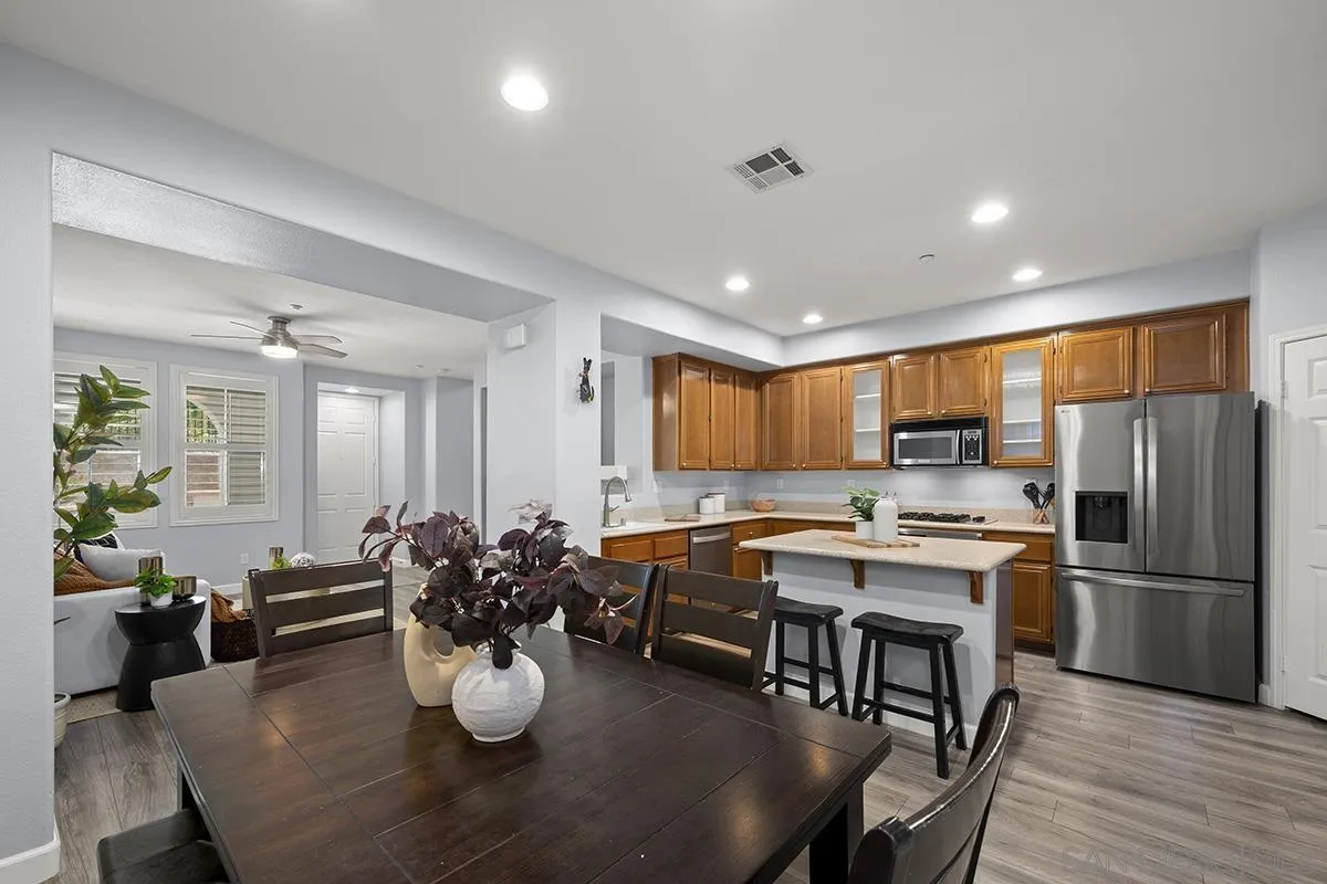 https://cdn.realtyfeed.com/cdn/127/260021689/d2b184ace697e8eee7498c08780de18b.webp