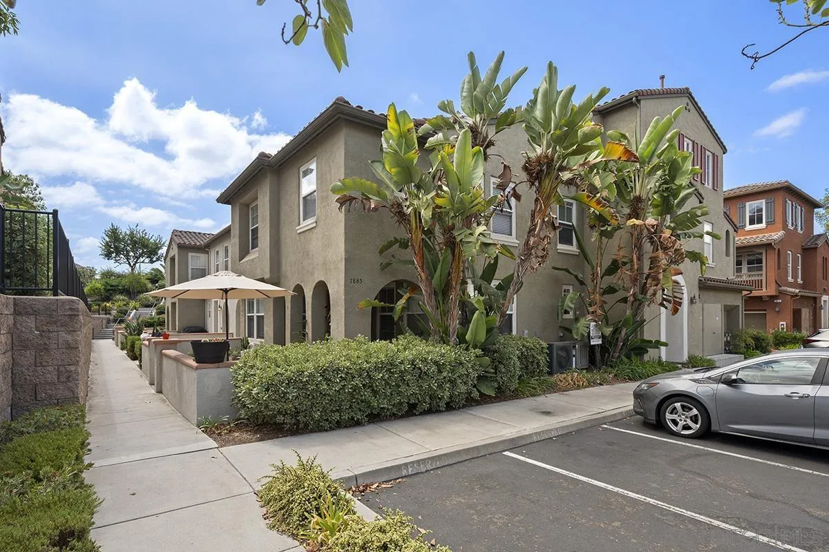 https://cdn.realtyfeed.com/cdn/127/260021689/dbbaa6c17f47ce281e4138acfdcdd5bc.webp