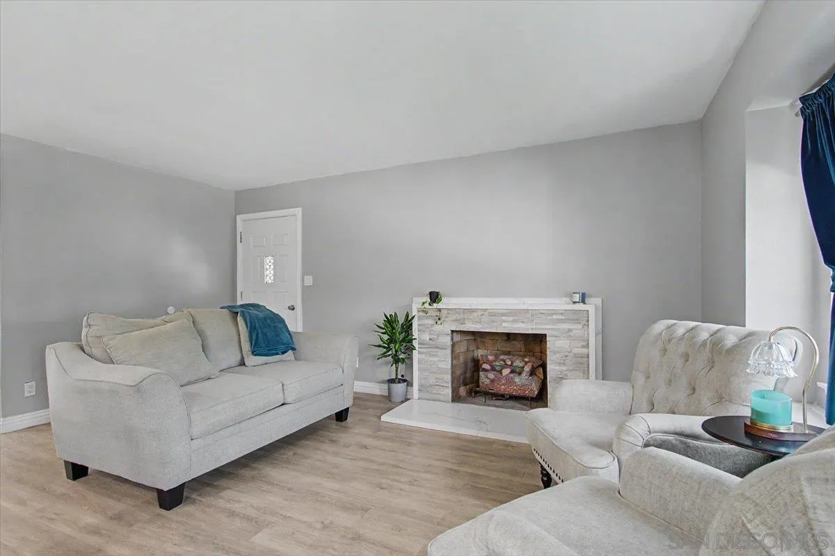 https://cdn.realtyfeed.com/cdn/127/260021693/7d911e139391826a14e8dccc902a0350.webp