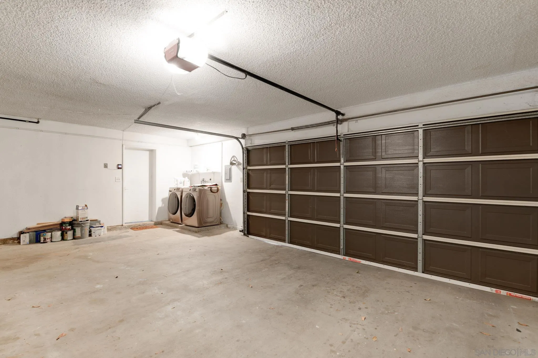 https://cdn.realtyfeed.com/cdn/127/260021696/12da739e4c853ec9a57db512b7951583.webp