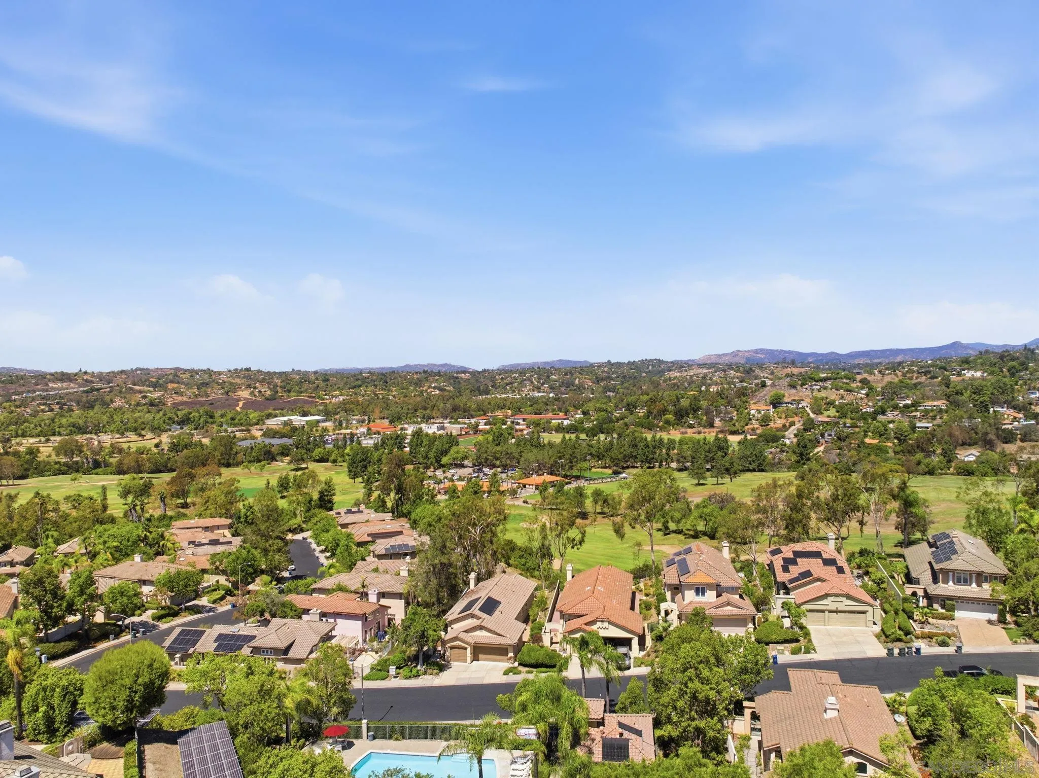 https://cdn.realtyfeed.com/cdn/127/260021698/1e2533aeef7a2b5ee44fe6977d120b20.webp