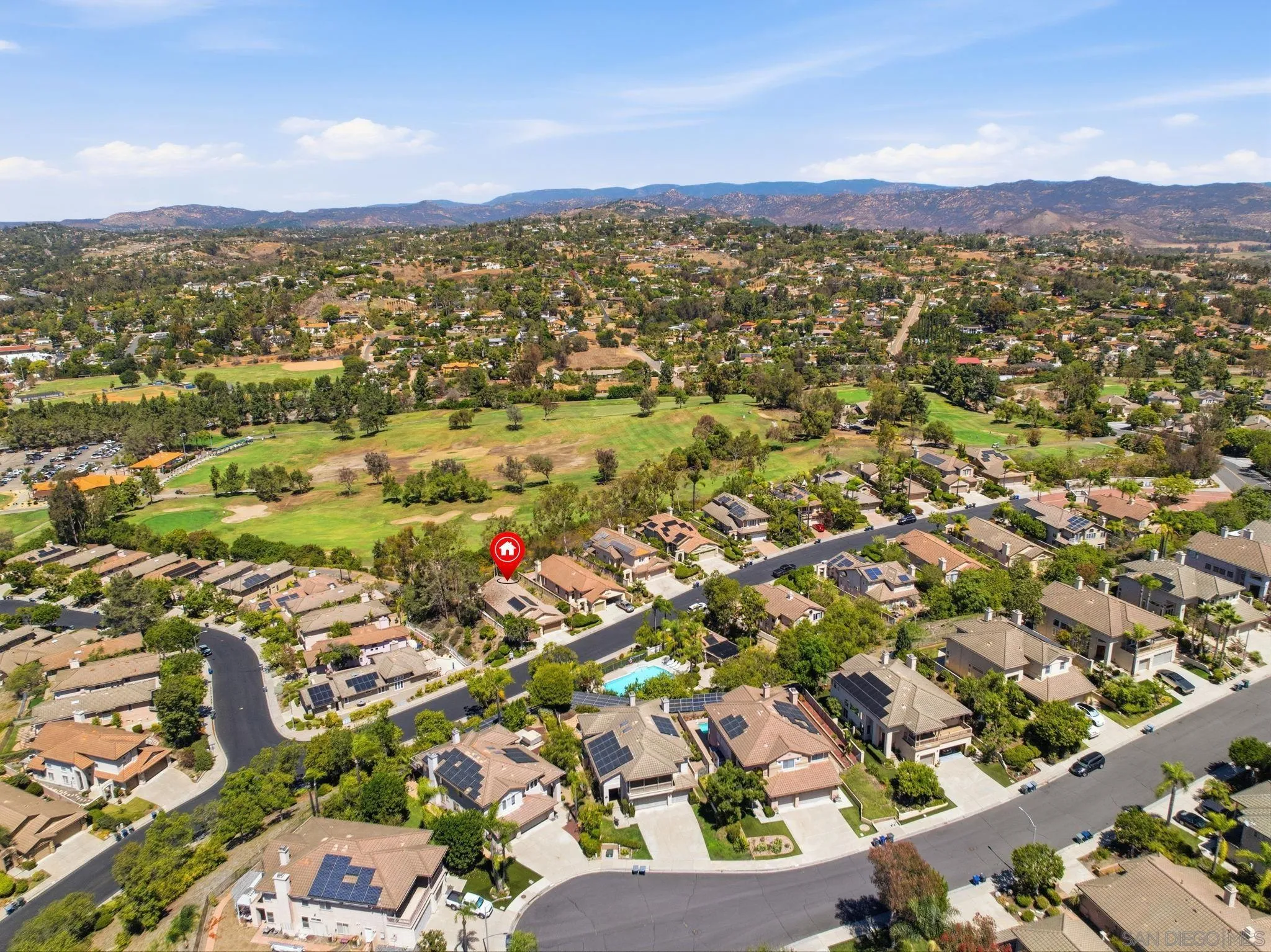 https://cdn.realtyfeed.com/cdn/127/260021698/4b989ba684d15a05f2d12648db7bdc4d.webp