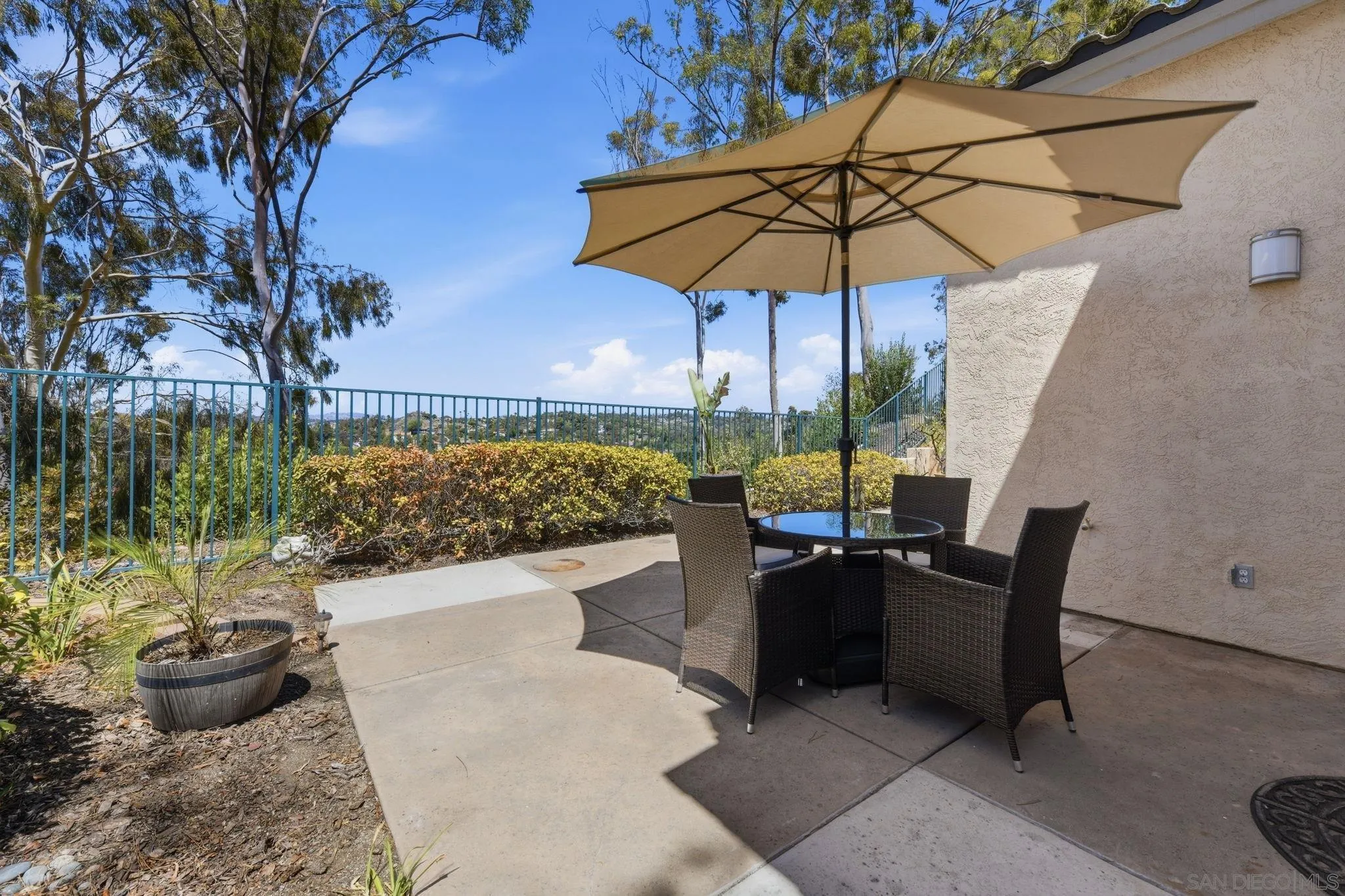 https://cdn.realtyfeed.com/cdn/127/260021698/8252ee2483248ac2313989e19b7ecd72.webp