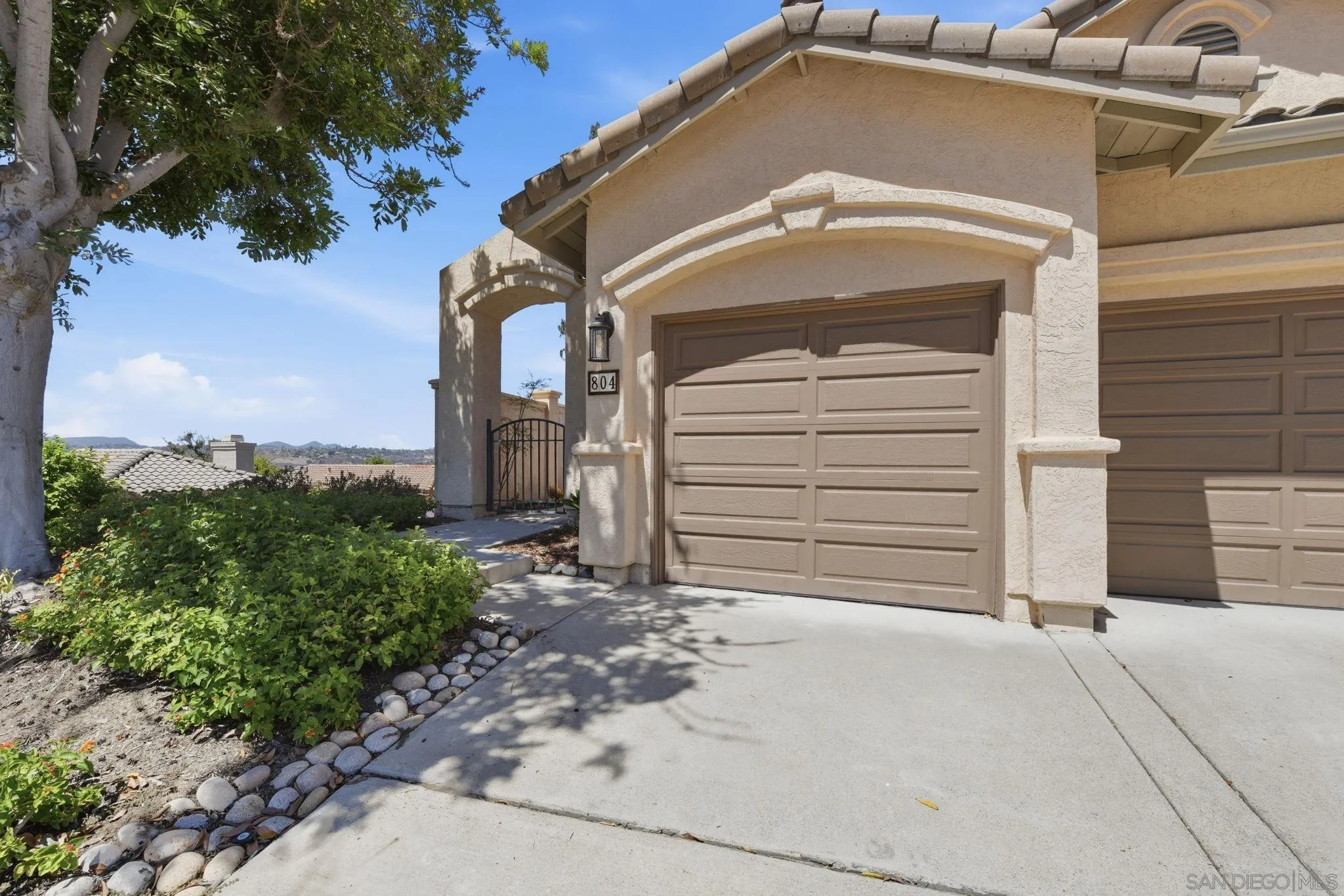 804 Calle Montera, Escondido, CA 92025 - Photo 3 of 50, Escondido, CA