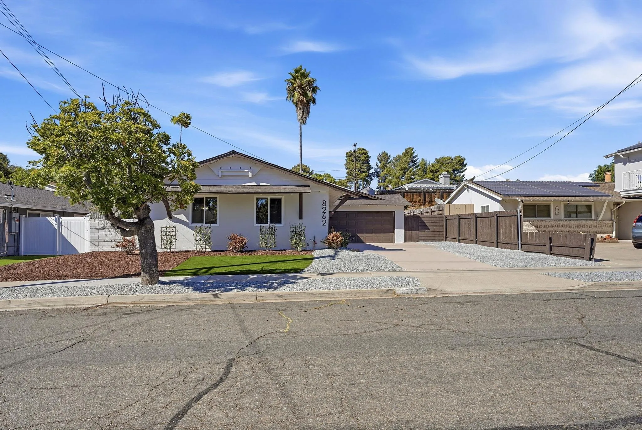 https://cdn.realtyfeed.com/cdn/127/260021722/9840a5bf97caabd4898b95c699969063.webp