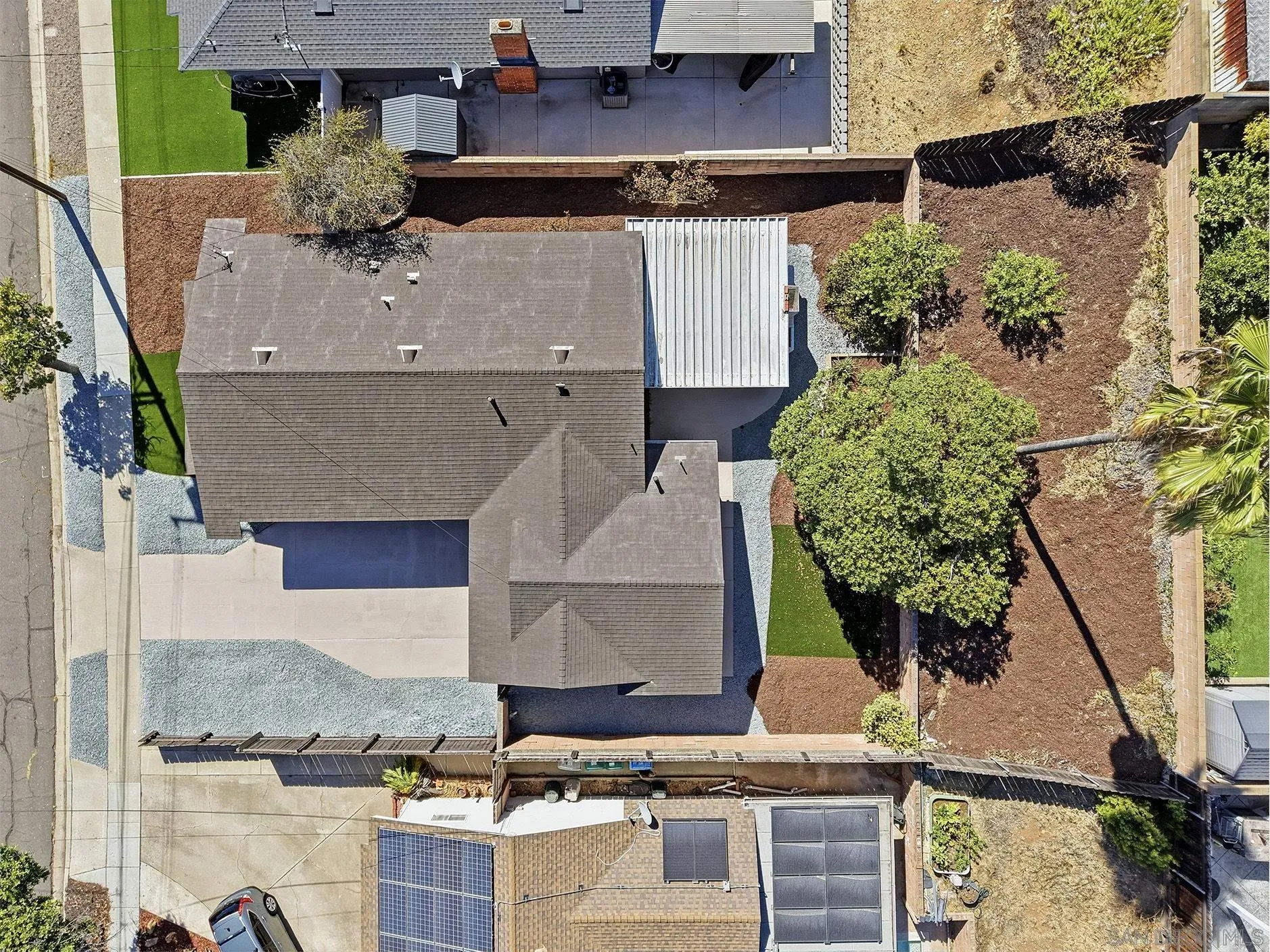 https://cdn.realtyfeed.com/cdn/127/260021722/b9a2b1d306b78167246c359ee4ca531c.webp