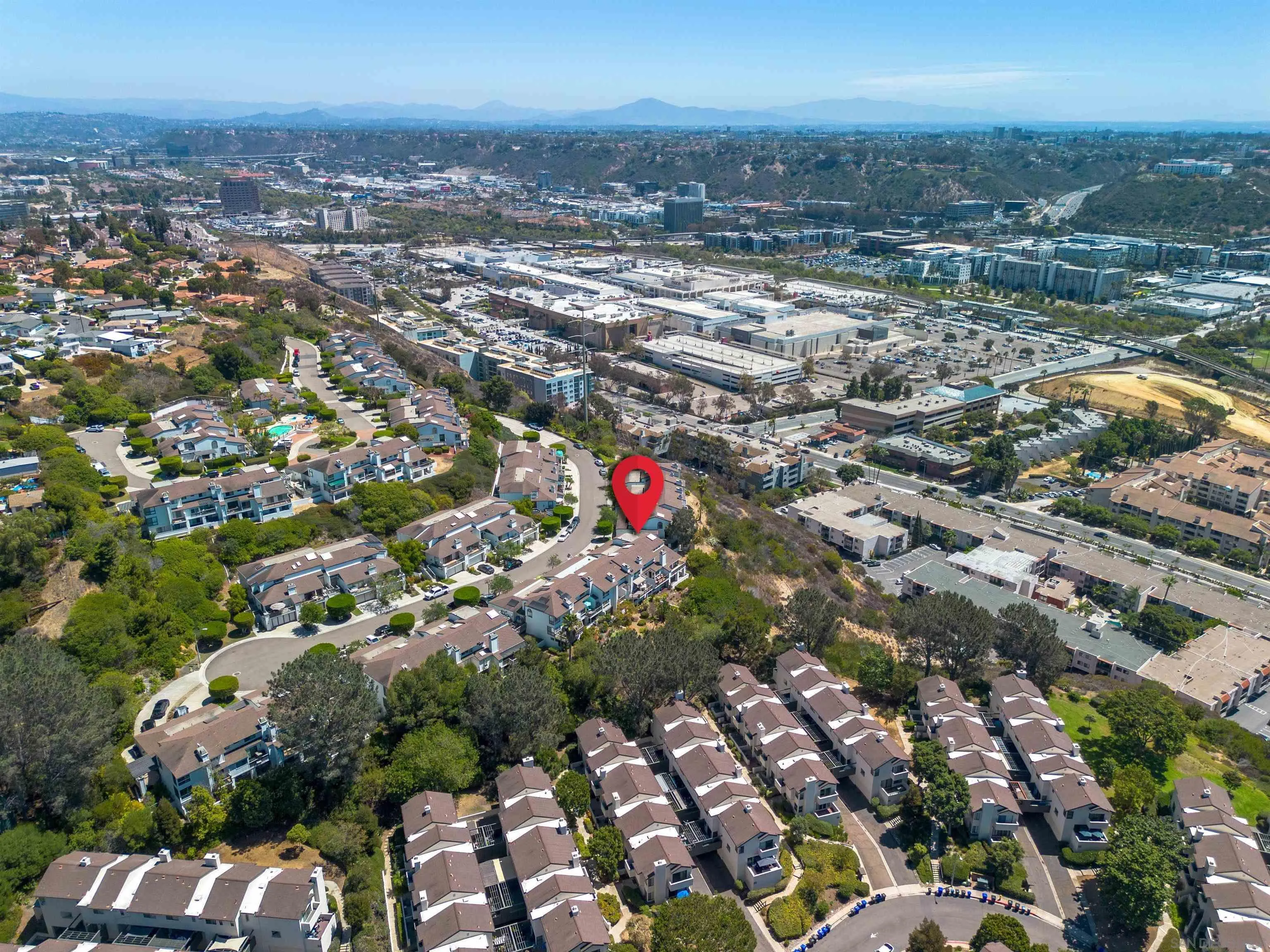 https://cdn.realtyfeed.com/cdn/127/260021724/ad4b1a82818b4591798bf93acb0d969b.webp