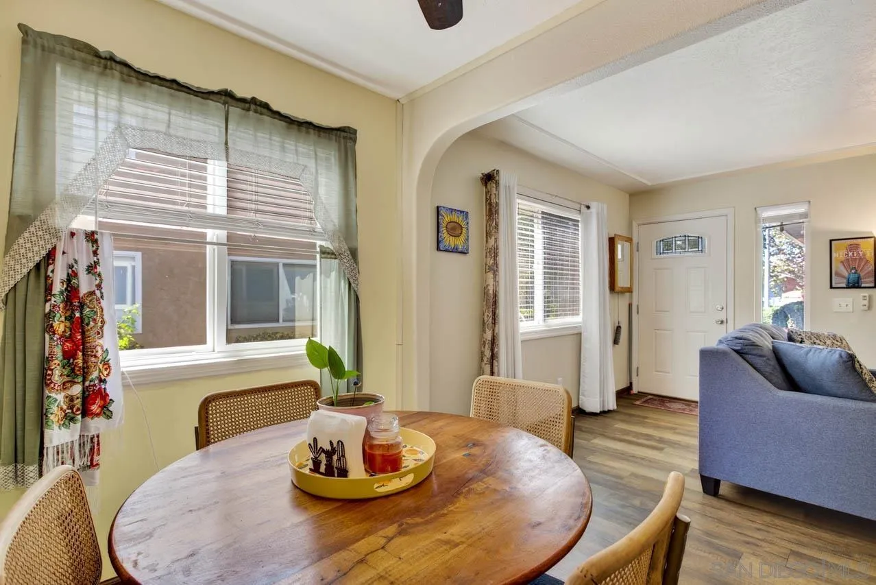 https://cdn.realtyfeed.com/cdn/127/260021728/31bb4ef585b8011056174030b73de7a2.webp