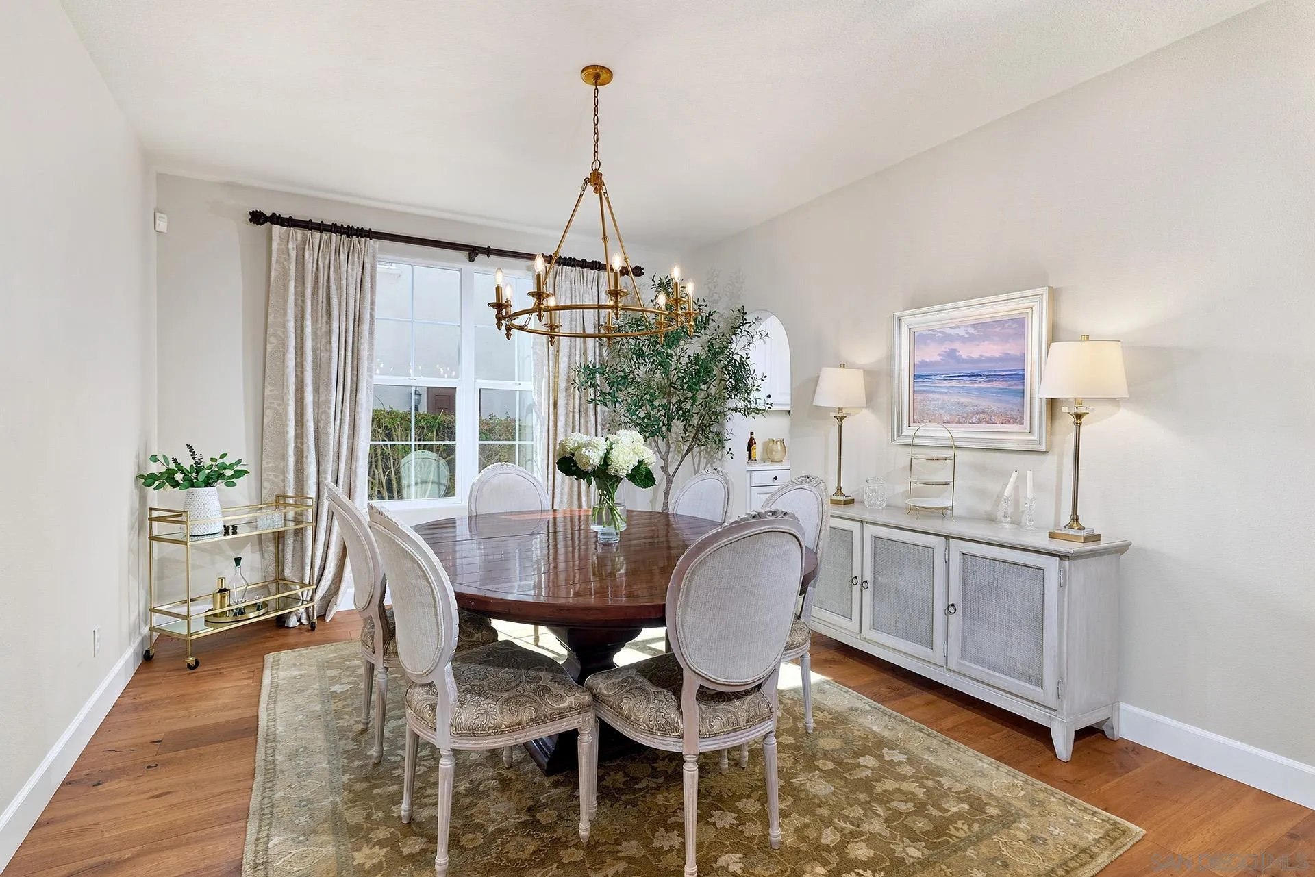 https://cdn.realtyfeed.com/cdn/127/260021729/7359f5396423d1436094871c7f52d77e.webp