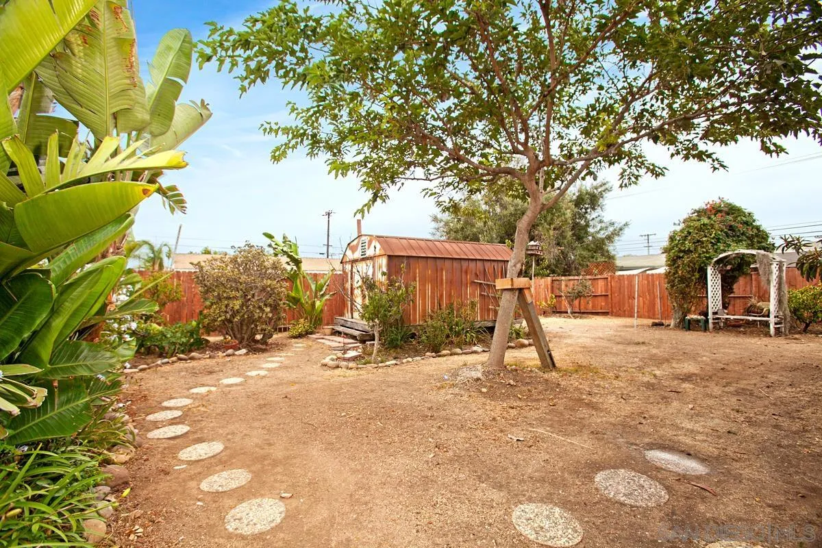 https://cdn.realtyfeed.com/cdn/127/260021731/c790240bea5916632b0ef415adc8a6db.webp