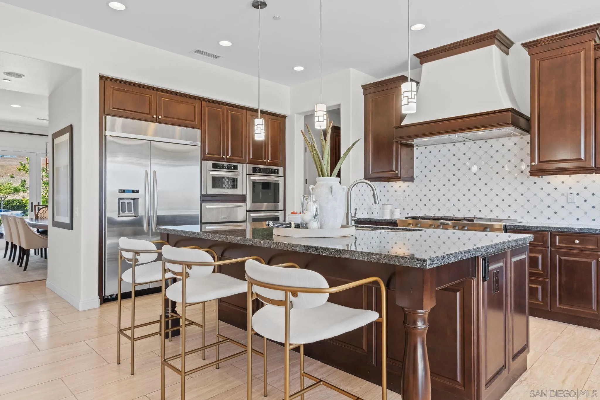 https://cdn.realtyfeed.com/cdn/127/260021734/1523d8caf2ce427abe2fd1e9fb67451f.webp