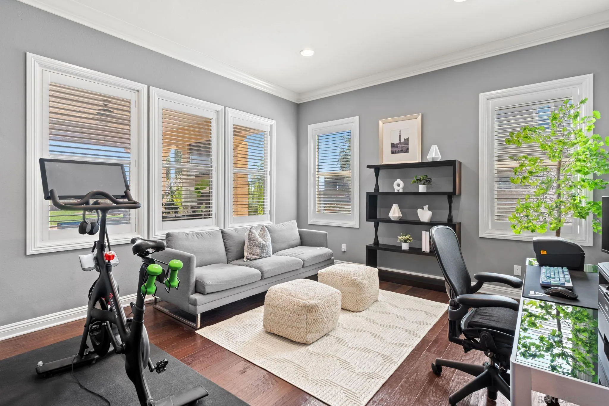 https://cdn.realtyfeed.com/cdn/127/260021734/664d7a8e3a3e216014738f14ad64504f.webp