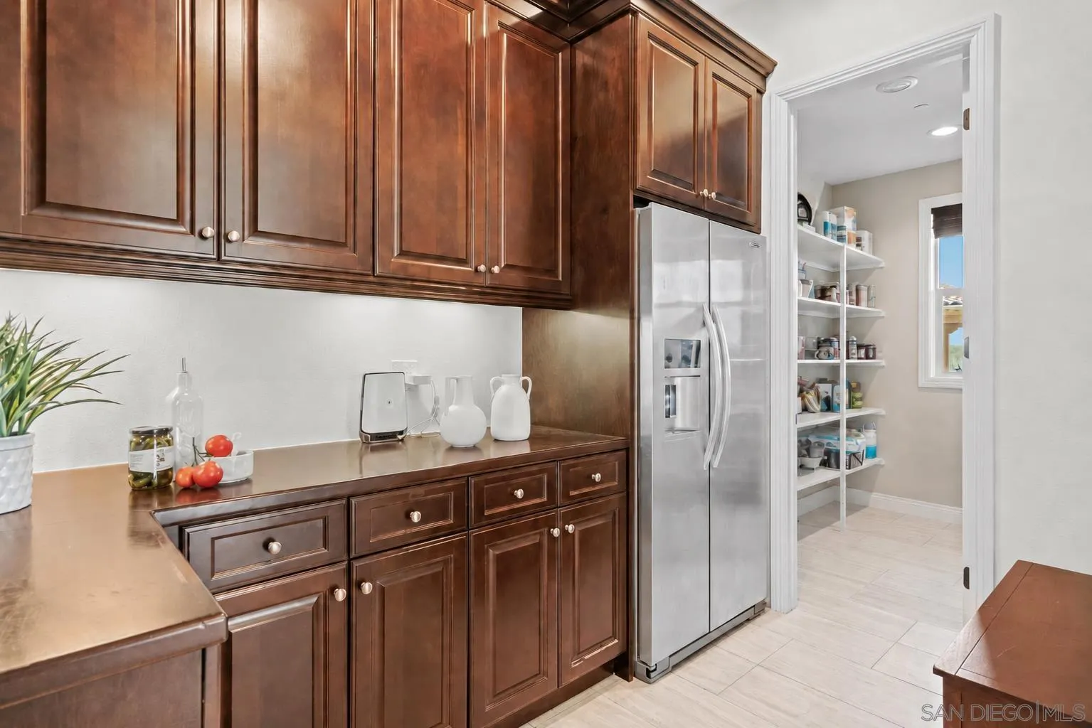 https://cdn.realtyfeed.com/cdn/127/260021734/7f1b7e3da280ce0c8f59026cffe833a1.webp