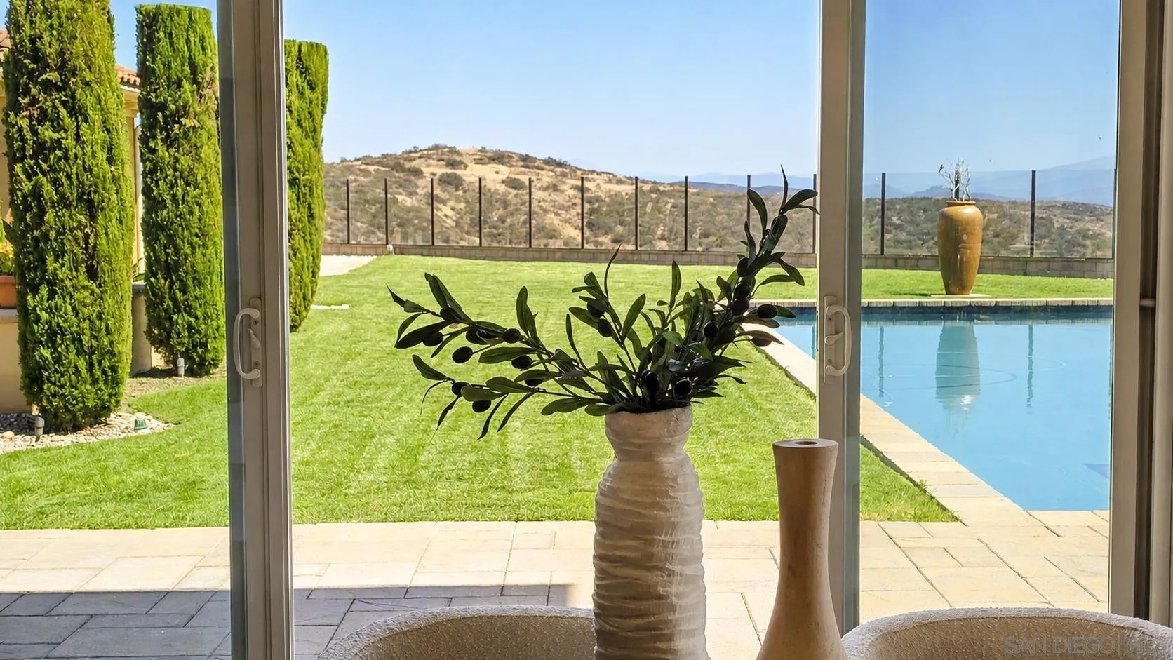https://cdn.realtyfeed.com/cdn/127/260021734/b4377ae74ab5adee19e1b93ec633c883.webp