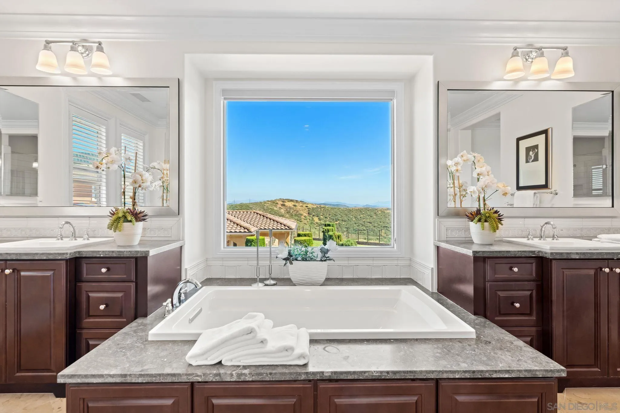 https://cdn.realtyfeed.com/cdn/127/260021734/d0ec270c2bcdb7cfb0967e5df765abd0.webp