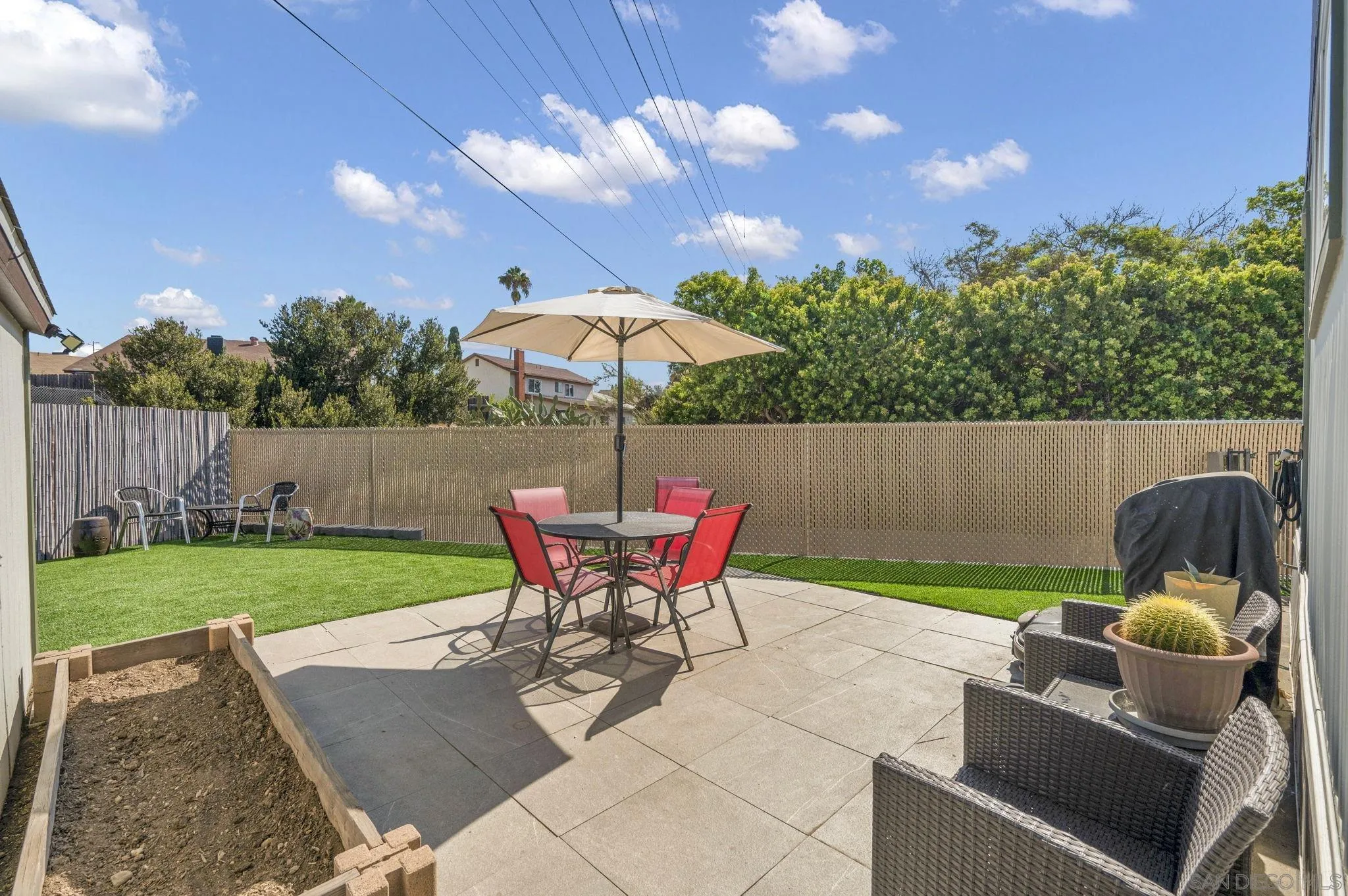 https://cdn.realtyfeed.com/cdn/127/260021736/06b16f6e8f4cf47321acee9226c6ce38.webp