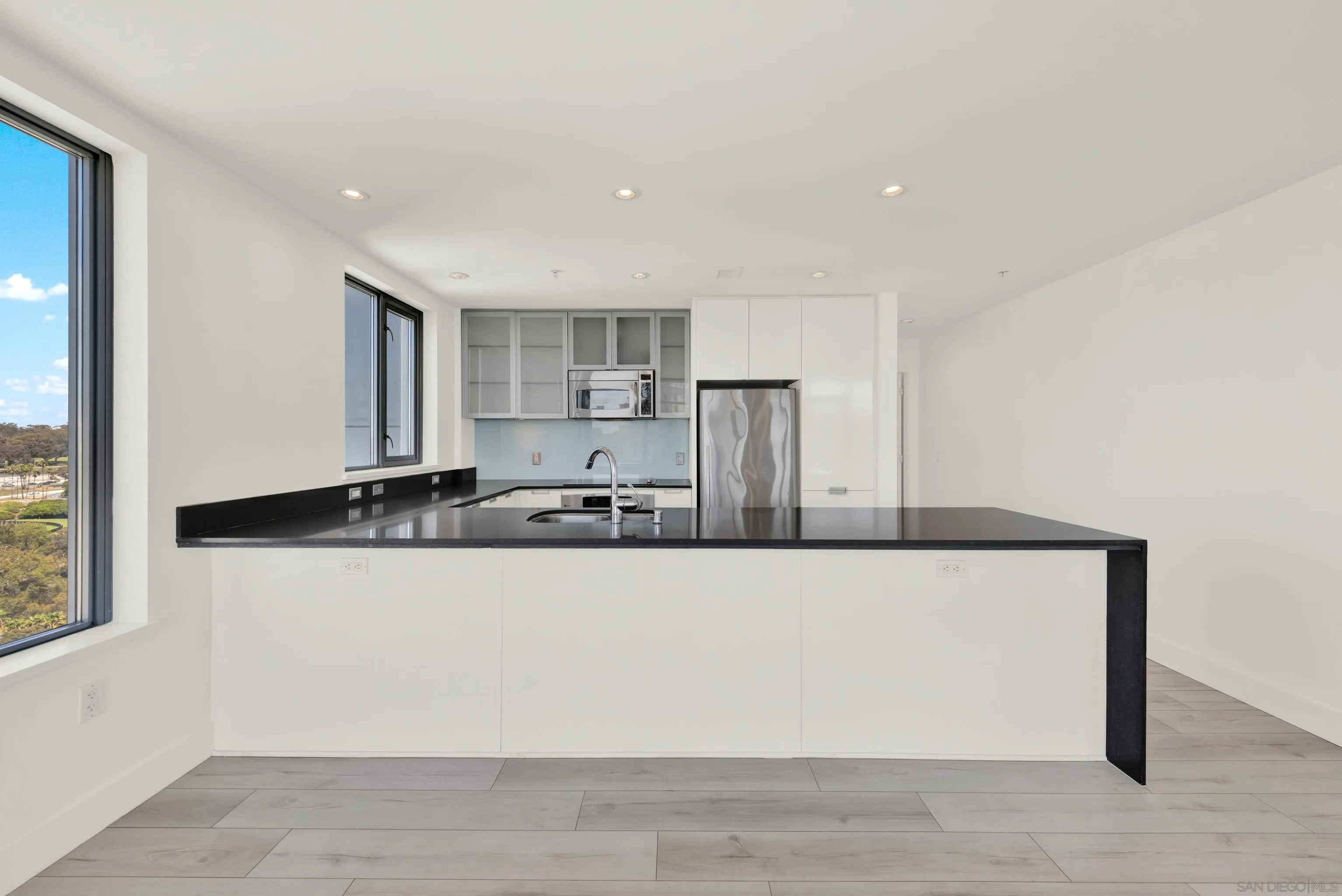 https://cdn.realtyfeed.com/cdn/127/260021746/2479929705afeb90a4ff45dcb5ab3480.webp