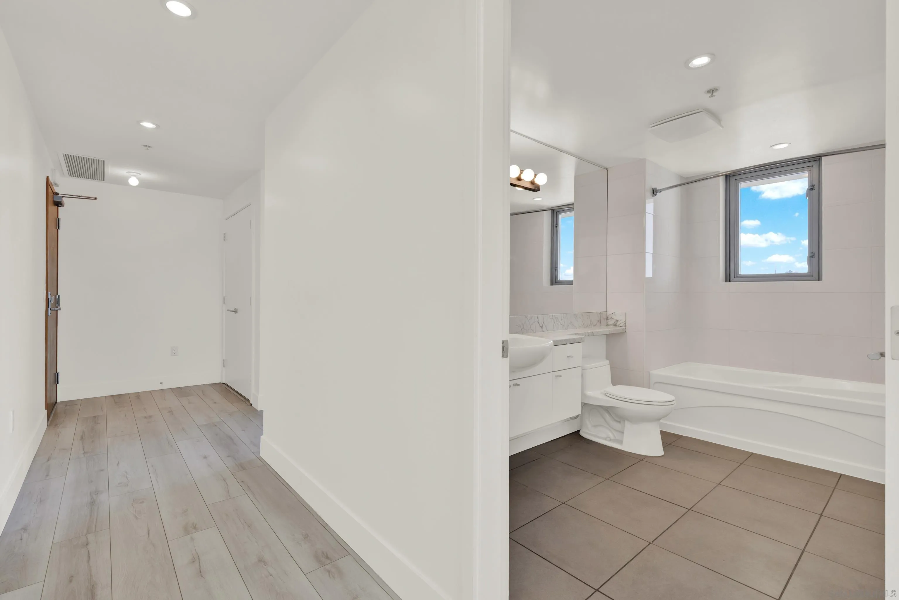 https://cdn.realtyfeed.com/cdn/127/260021746/ae7247f7ae6b5877a19d193bb68fa8a4.webp