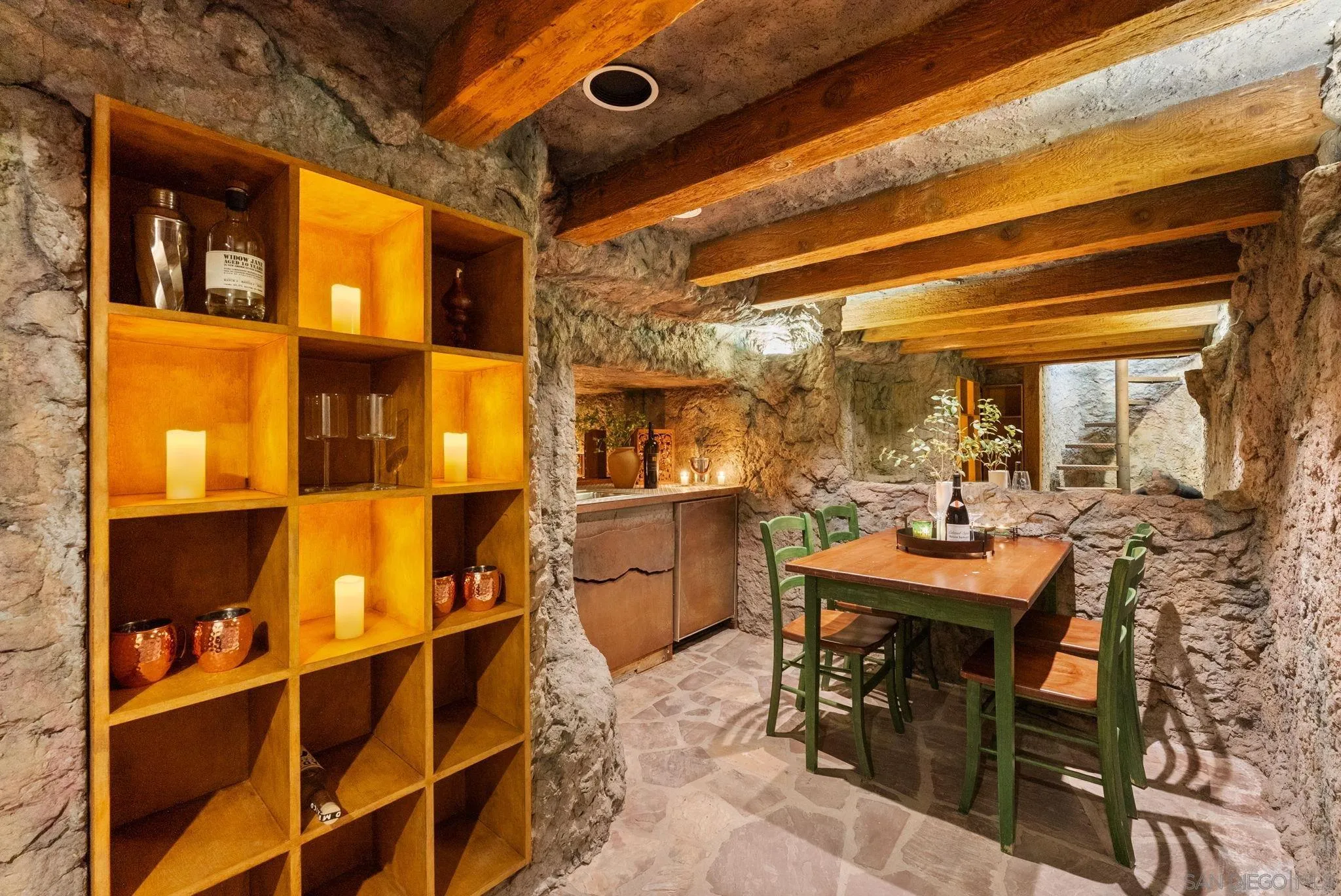https://cdn.realtyfeed.com/cdn/127/260021747/58c2f9f9f23f2247262c3019f3f1edb7.webp