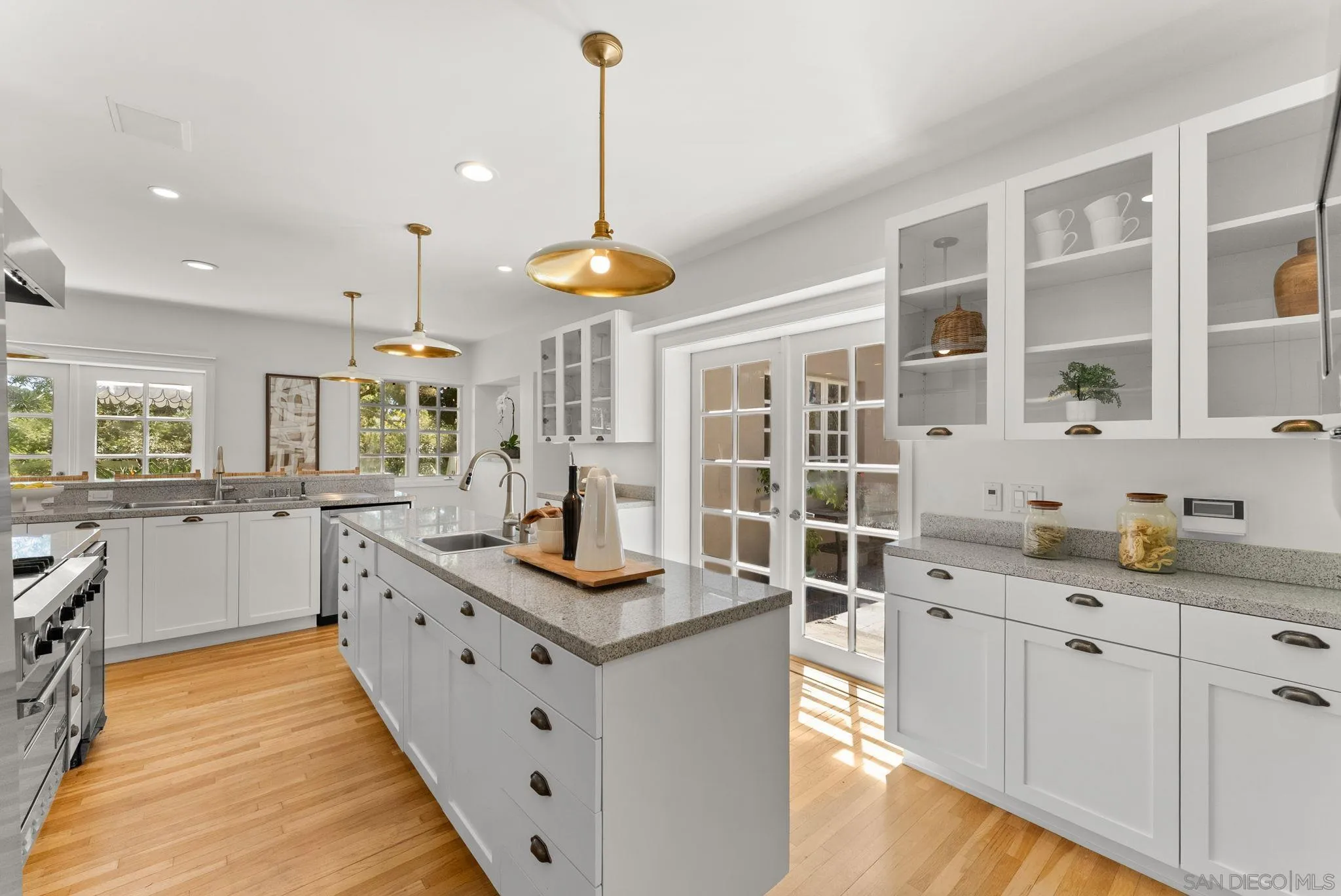 https://cdn.realtyfeed.com/cdn/127/260021747/850c788a3b541ed425c31d8c53efd0cd.webp