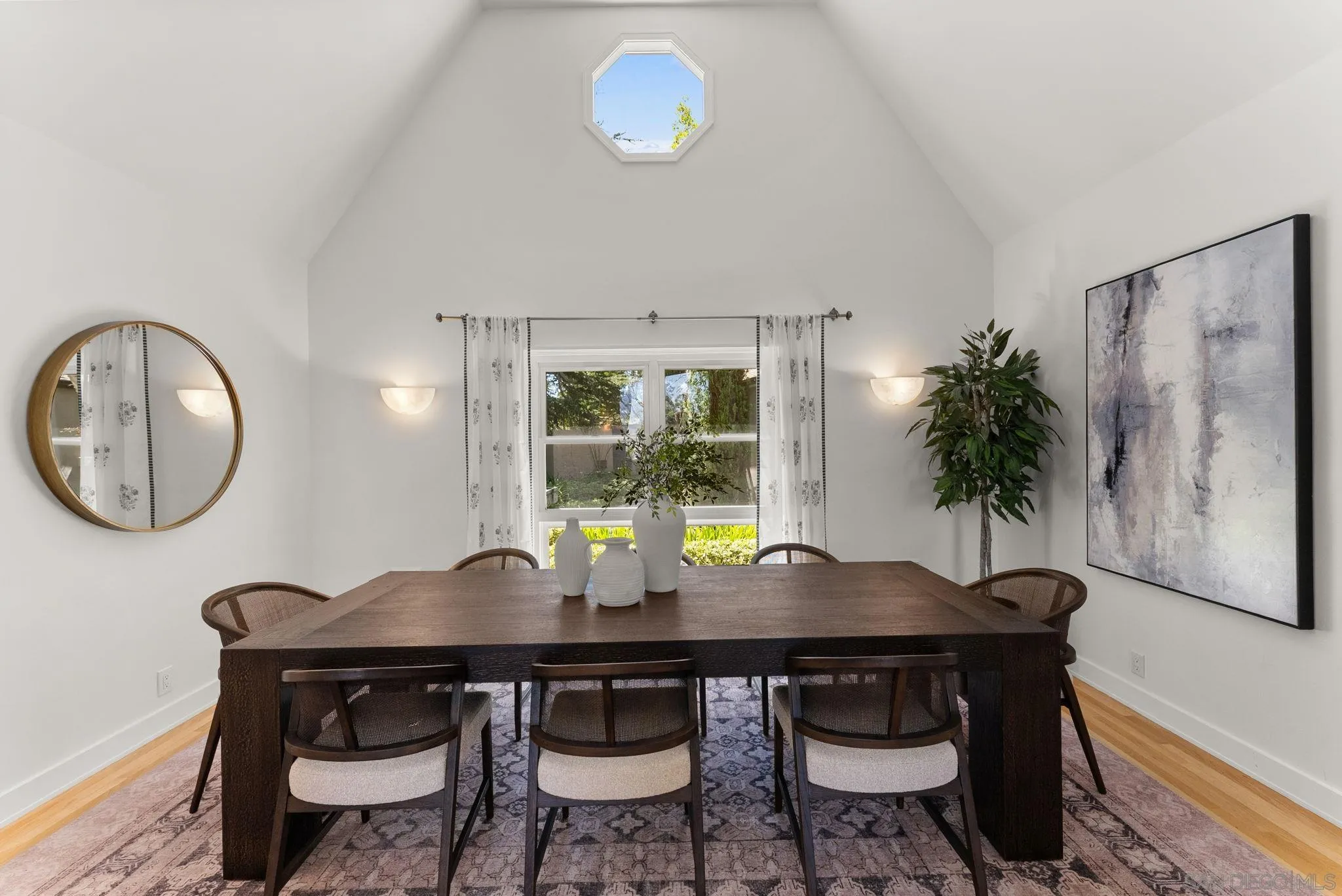 https://cdn.realtyfeed.com/cdn/127/260021747/86268b7d2aceb15ffb33be5d05defb13.webp
