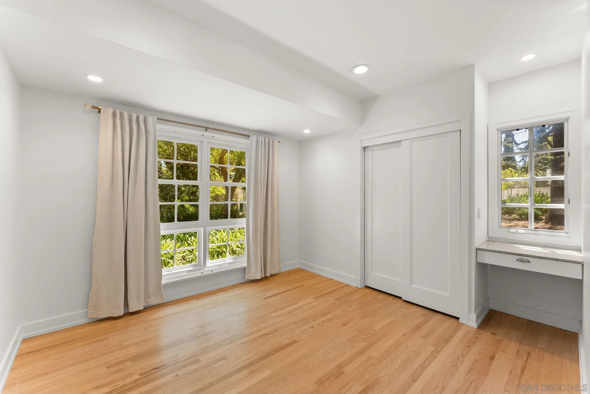https://cdn.realtyfeed.com/cdn/127/260021747/9848c16ba63cd96139a6a54b2402280a.webp
