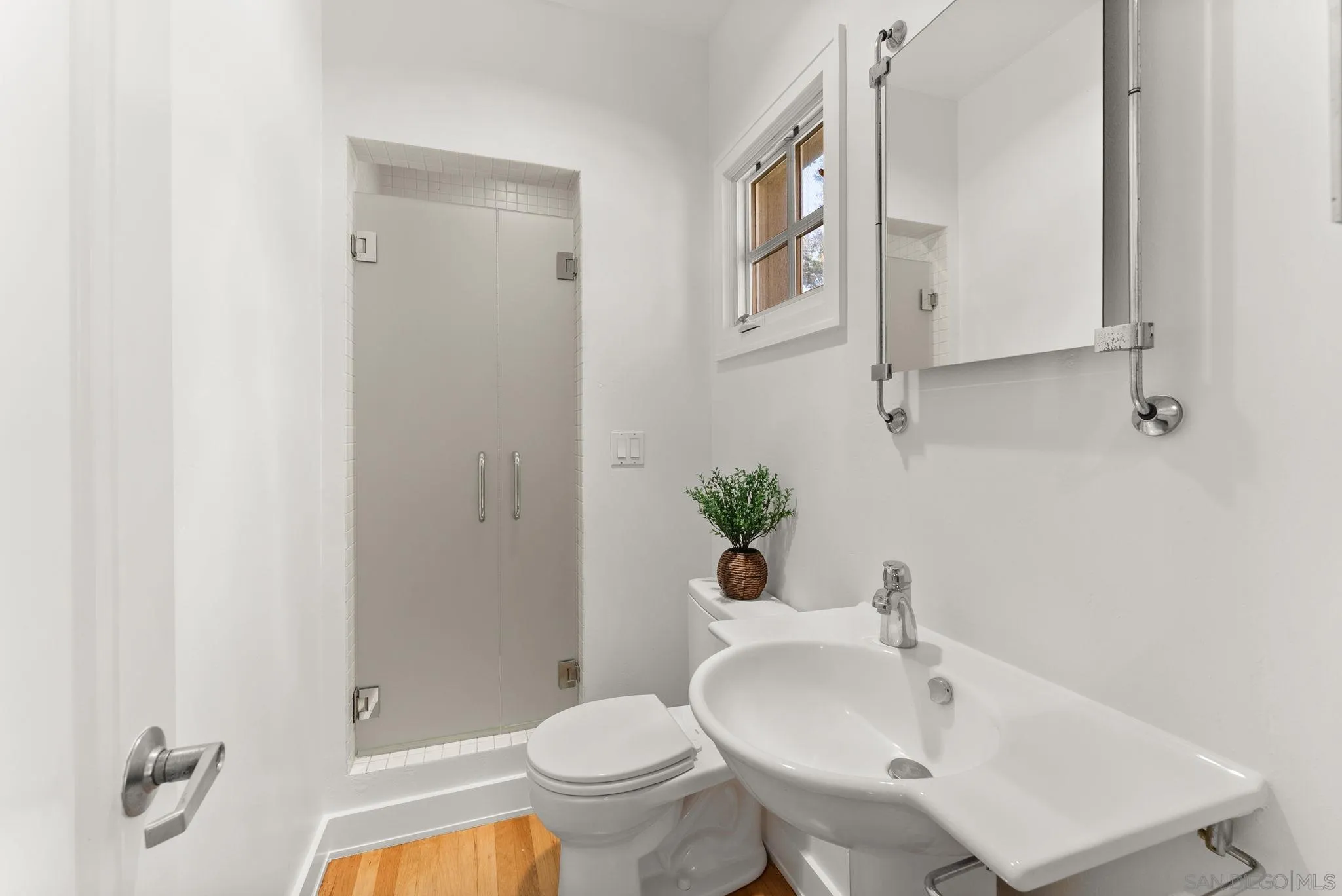 https://cdn.realtyfeed.com/cdn/127/260021747/a3090b276b8f4e3edd1ca9454c745939.webp