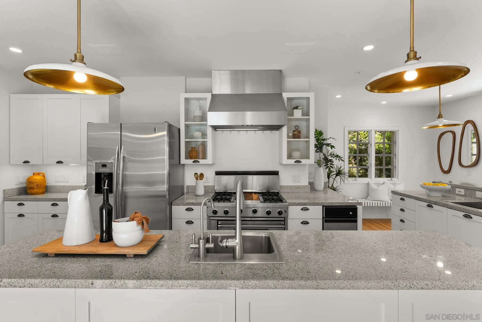 https://cdn.realtyfeed.com/cdn/127/260021747/de2d6d8c5b7db379222d49c4dc20c928.webp