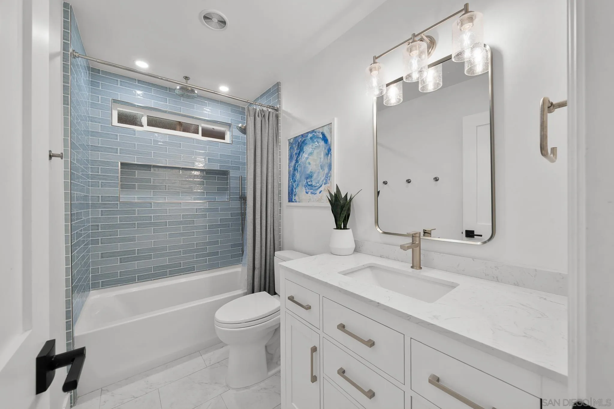 https://cdn.realtyfeed.com/cdn/127/260021748/606a20a19a59bf6a7d6d81b1b87afed0.webp