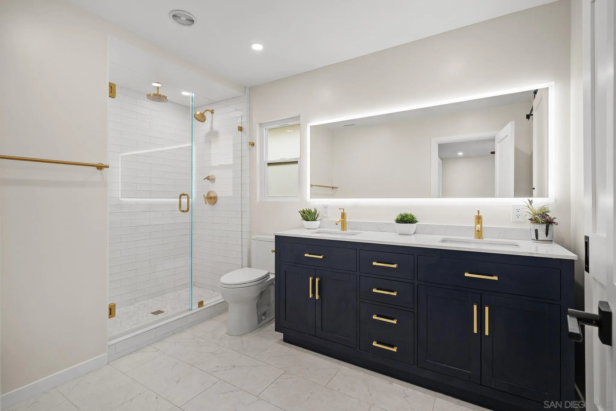 https://cdn.realtyfeed.com/cdn/127/260021748/7a3ac90133412b7b8a2f8b261aaac40f.webp