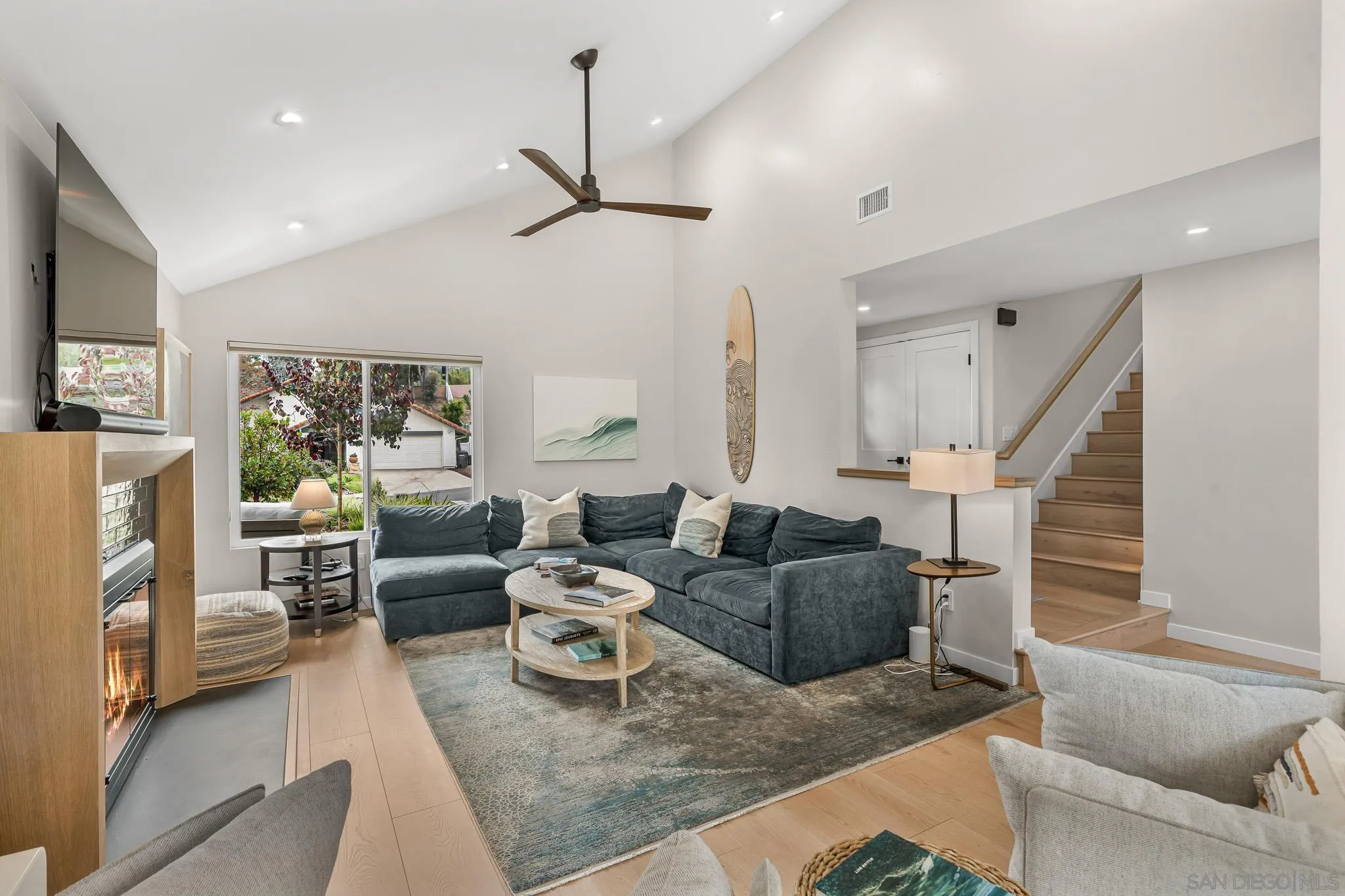 https://cdn.realtyfeed.com/cdn/127/260021748/9fd63029e7a2d2817fafece04a6058a6.webp