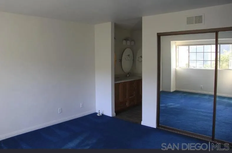 https://cdn.realtyfeed.com/cdn/127/260021749/0fc03d0f17e6b595e41e4a8d5db71a34.webp