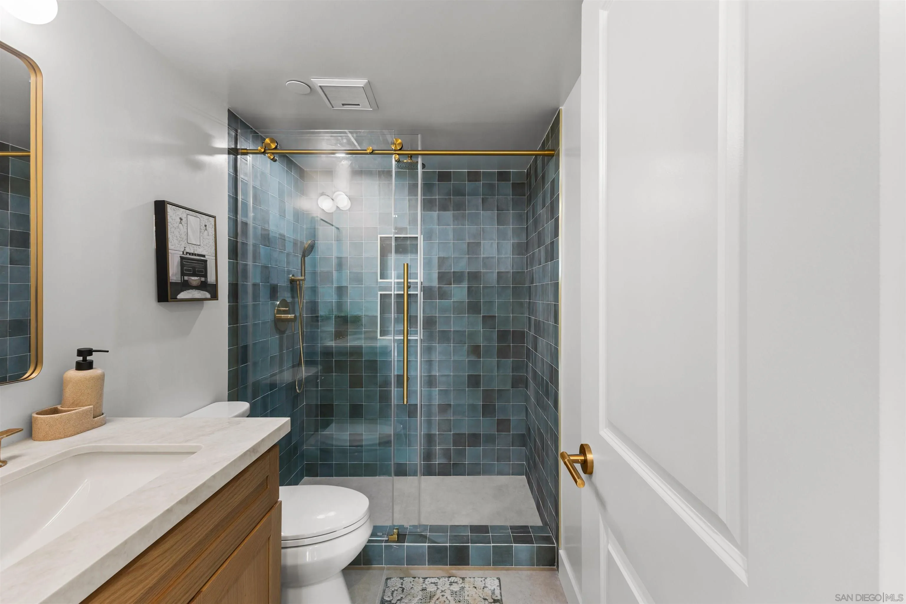 https://cdn.realtyfeed.com/cdn/127/260021750/4665abcb712fd44af44b57cf6c1ce22b.webp