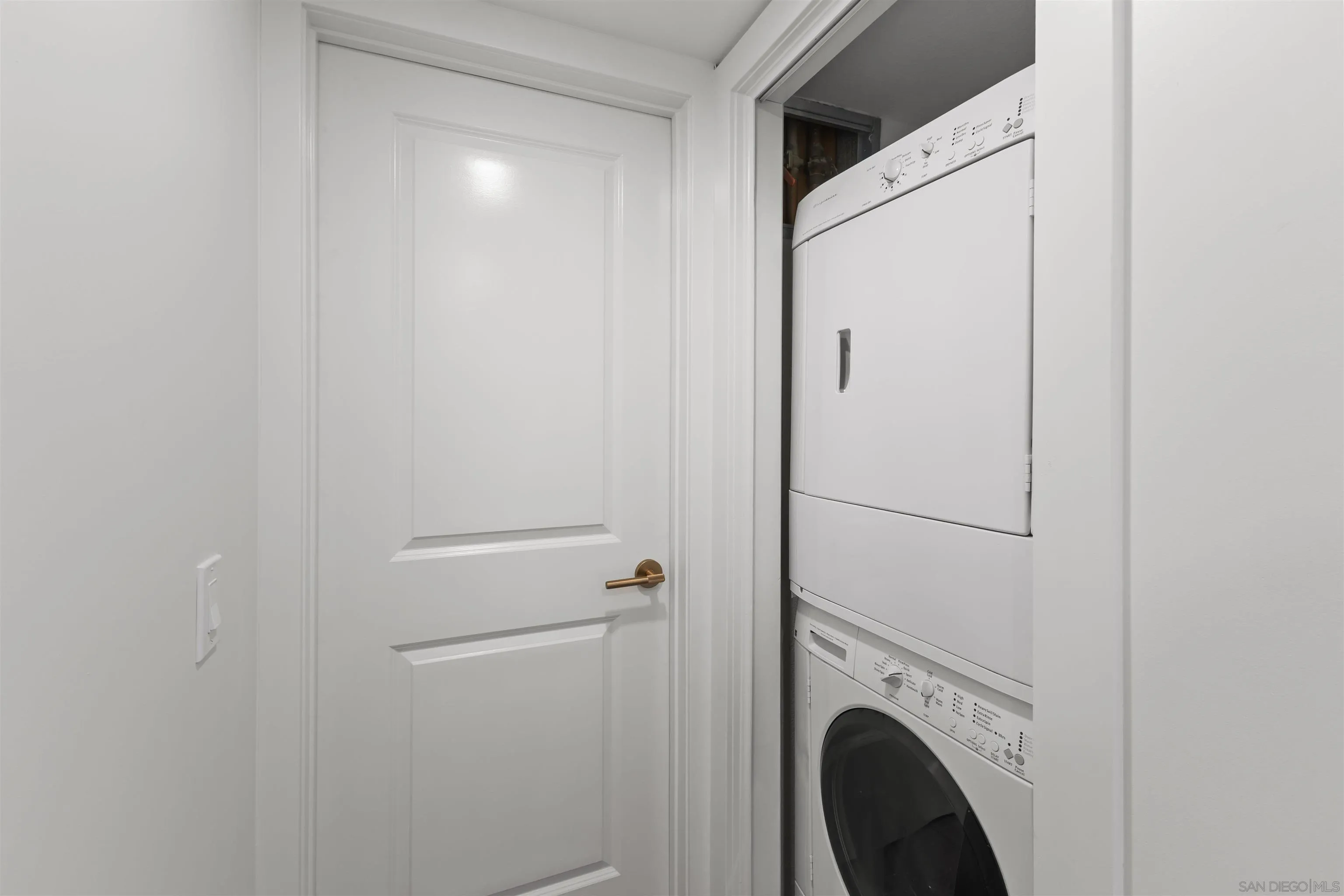 https://cdn.realtyfeed.com/cdn/127/260021750/d4fb0bff6505fb79164195d1fa3e8976.webp