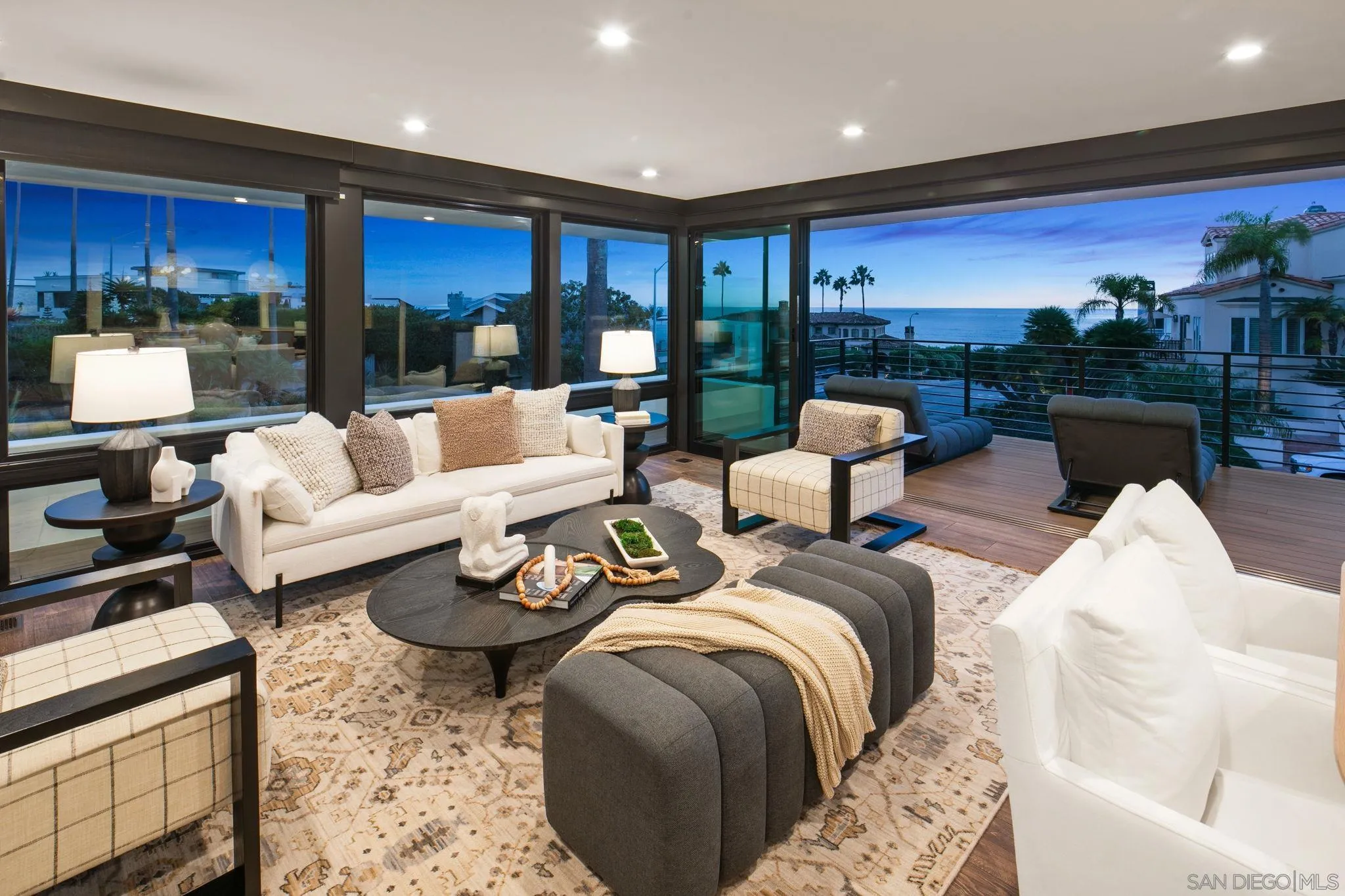 https://cdn.realtyfeed.com/cdn/127/260021755/4a331b1d5d7f6c225319155fed8797cc.webp