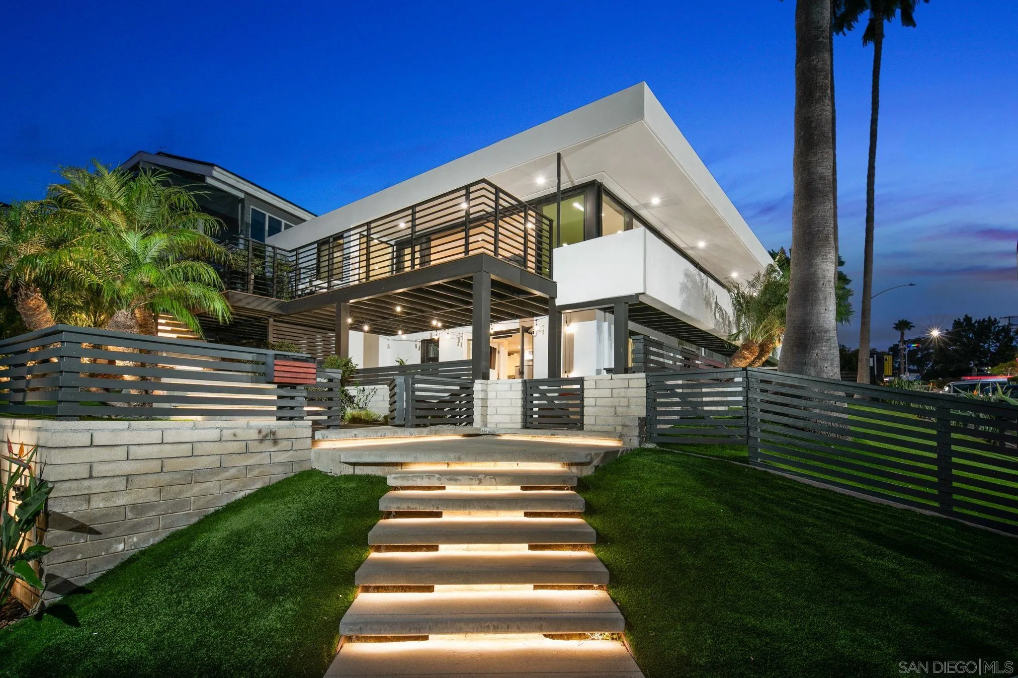 https://cdn.realtyfeed.com/cdn/127/260021755/92f223f0e885950eaaa1c6da5428dd46.webp