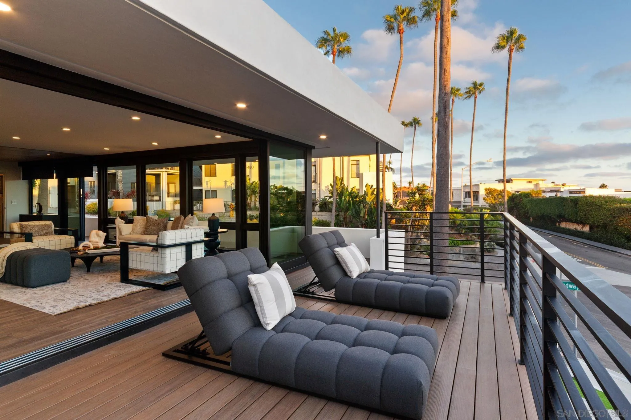 https://cdn.realtyfeed.com/cdn/127/260021755/c1586e4a3ec0964881e8d7eb30bbbc89.webp