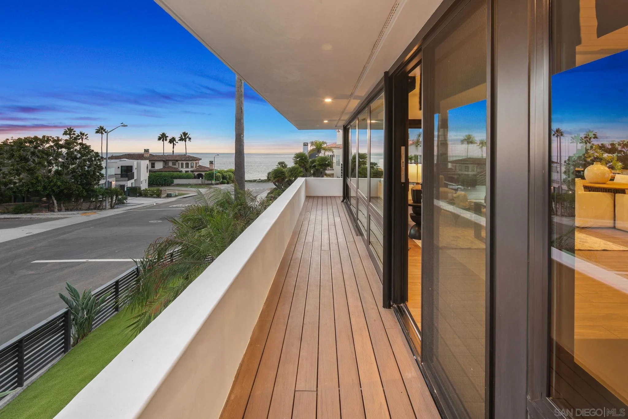 https://cdn.realtyfeed.com/cdn/127/260021755/d08ce760e2b6c18ee74ccc048b3b43fd.webp