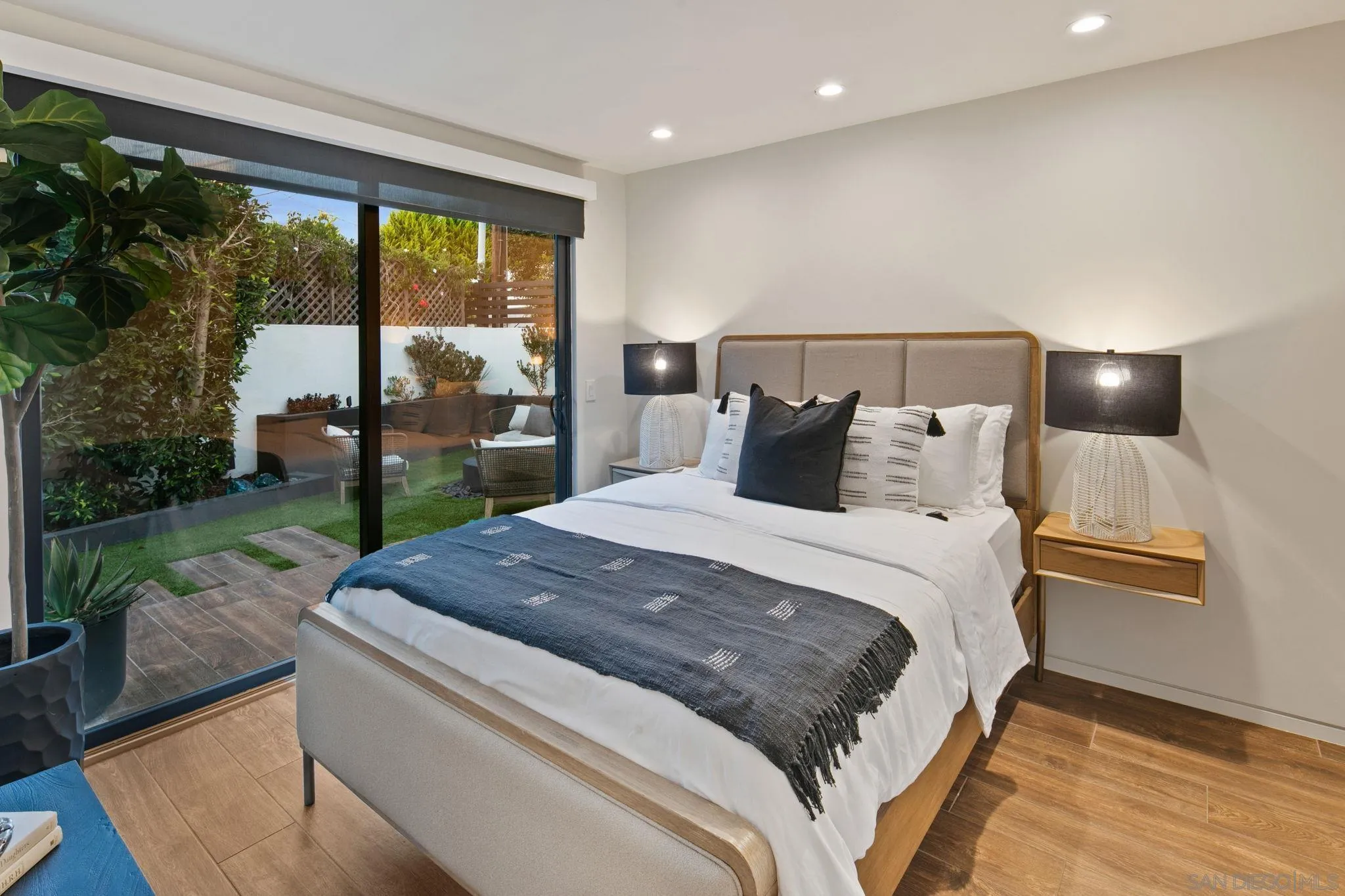 https://cdn.realtyfeed.com/cdn/127/260021755/ebc20c909a4f3f7563807db6a76205bf.webp