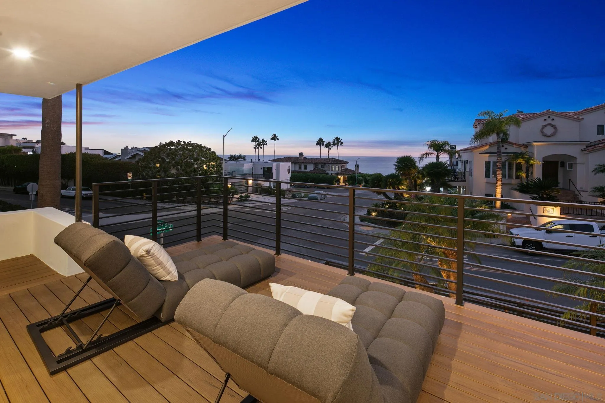https://cdn.realtyfeed.com/cdn/127/260021755/ece13a4c3f399e9a3041d01be35ba3cf.webp
