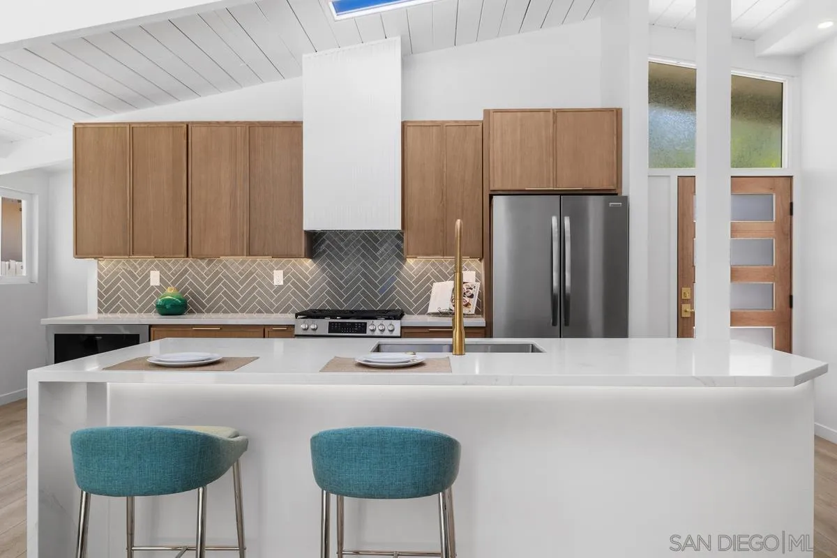 https://cdn.realtyfeed.com/cdn/127/260021761/02ed6fb42fd0f0924b57500c24691a82.webp