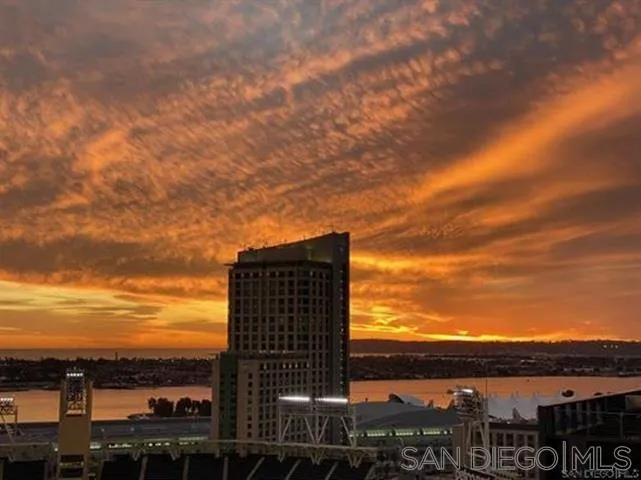 https://cdn.realtyfeed.com/cdn/127/260021766/6360db2ca9b28ffcd5a6ad51c2f98746.webp