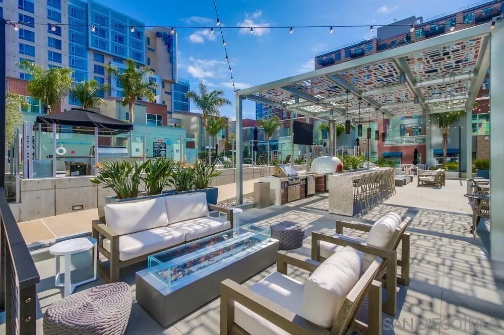 https://cdn.realtyfeed.com/cdn/127/260021767/0f9646b5dea9c468e88adac81fcd5786.webp