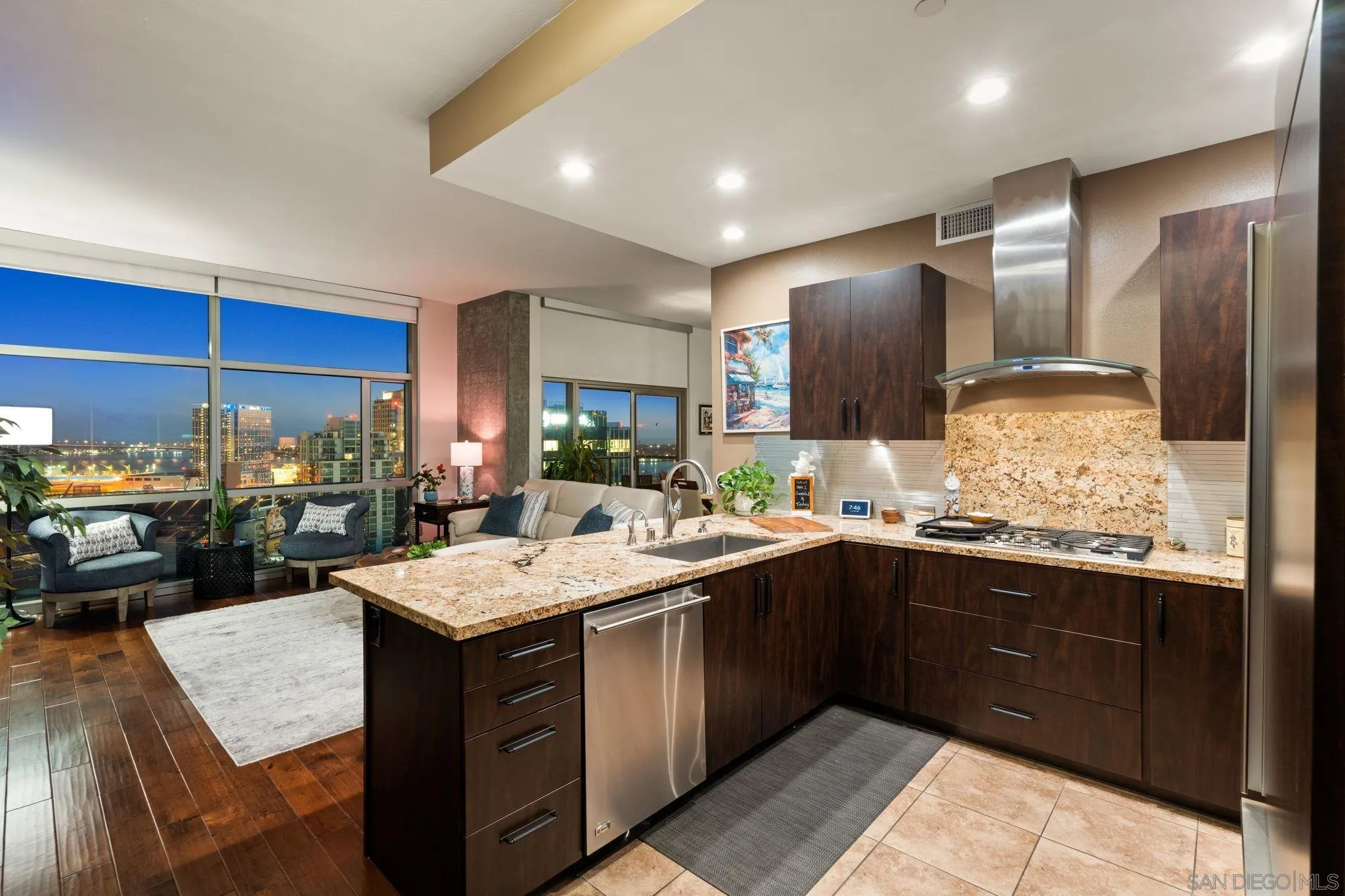 https://cdn.realtyfeed.com/cdn/127/260021767/6c7011c790907fdb46c3e5cd3365e34c.webp