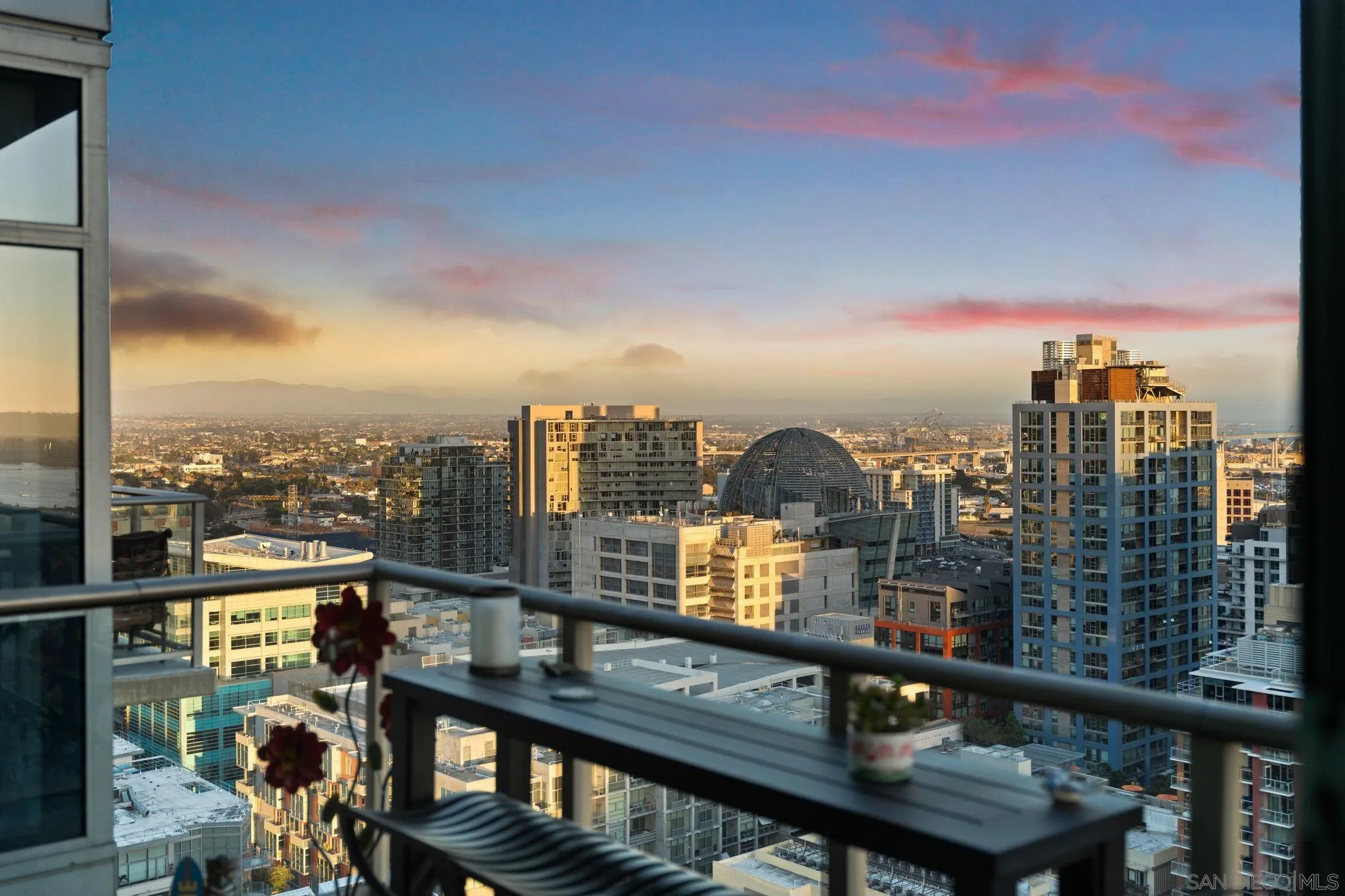 https://cdn.realtyfeed.com/cdn/127/260021767/b2ac7efd03fc9ae736badfe82b7f9e70.webp