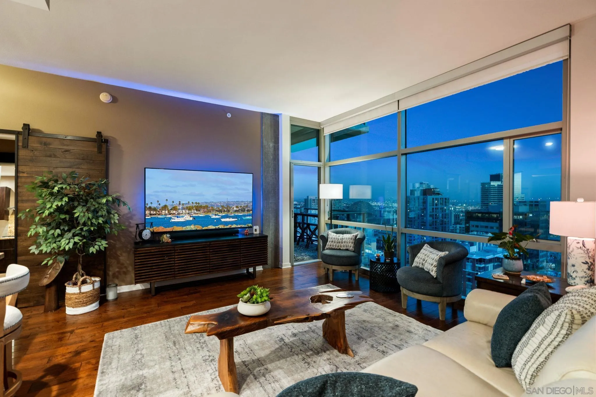 https://cdn.realtyfeed.com/cdn/127/260021767/e4c00fa7ee0586dde55ebc13e893dae7.webp