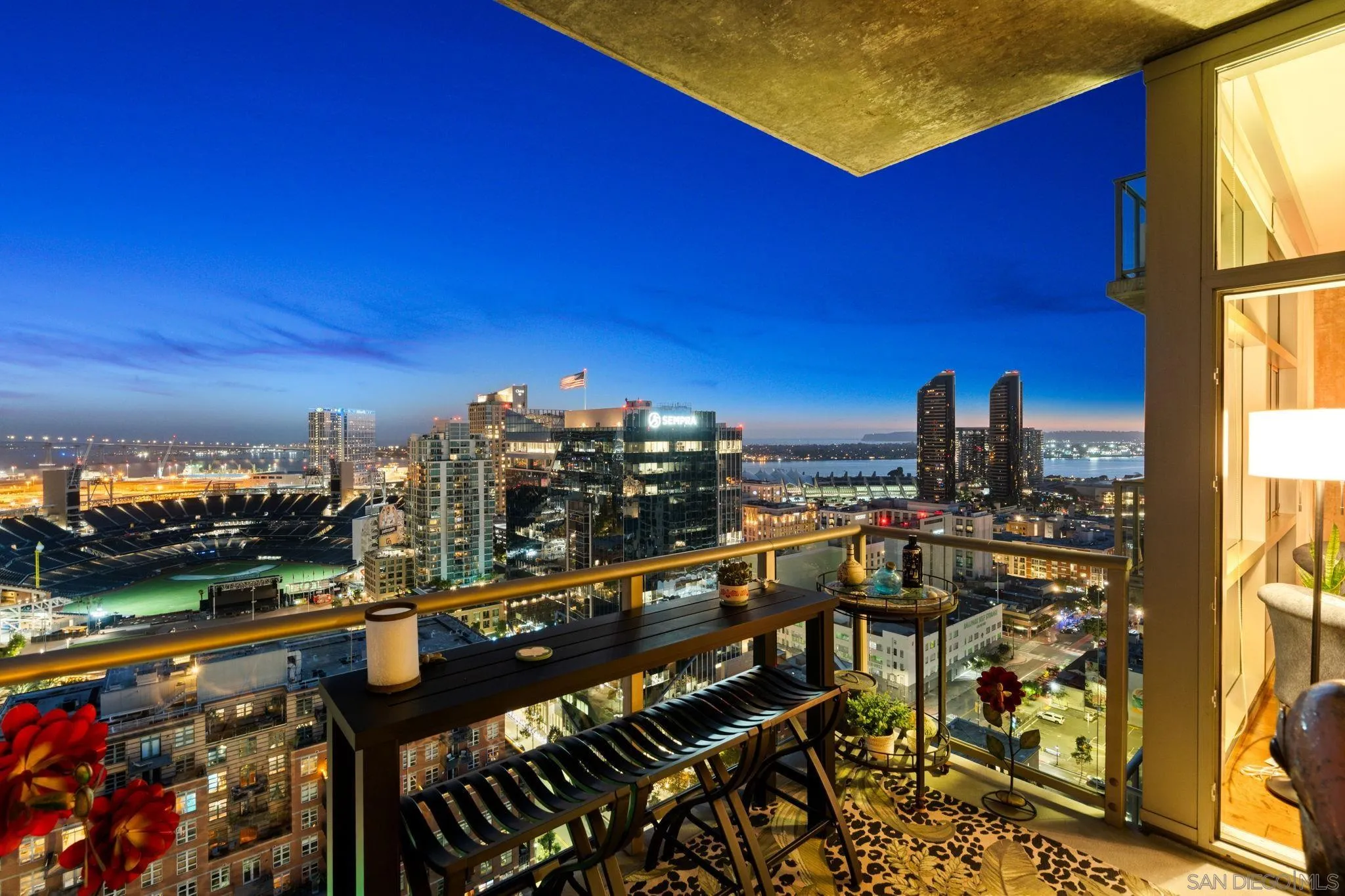 https://cdn.realtyfeed.com/cdn/127/260021767/f518496ef9b47b67a2775116c44a0cfe.webp